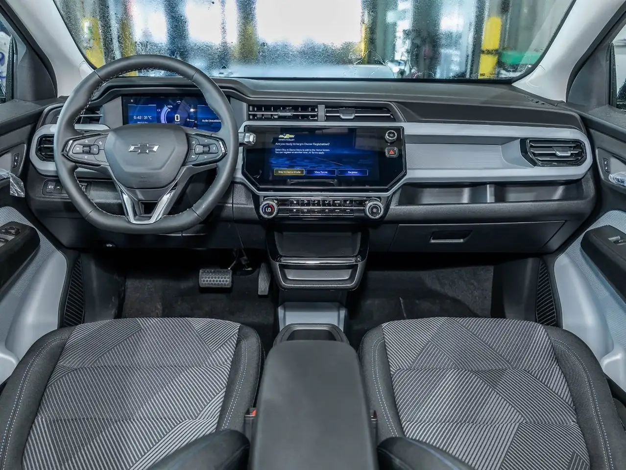 Chevrolet Bolt photo Chevrolet Bolt