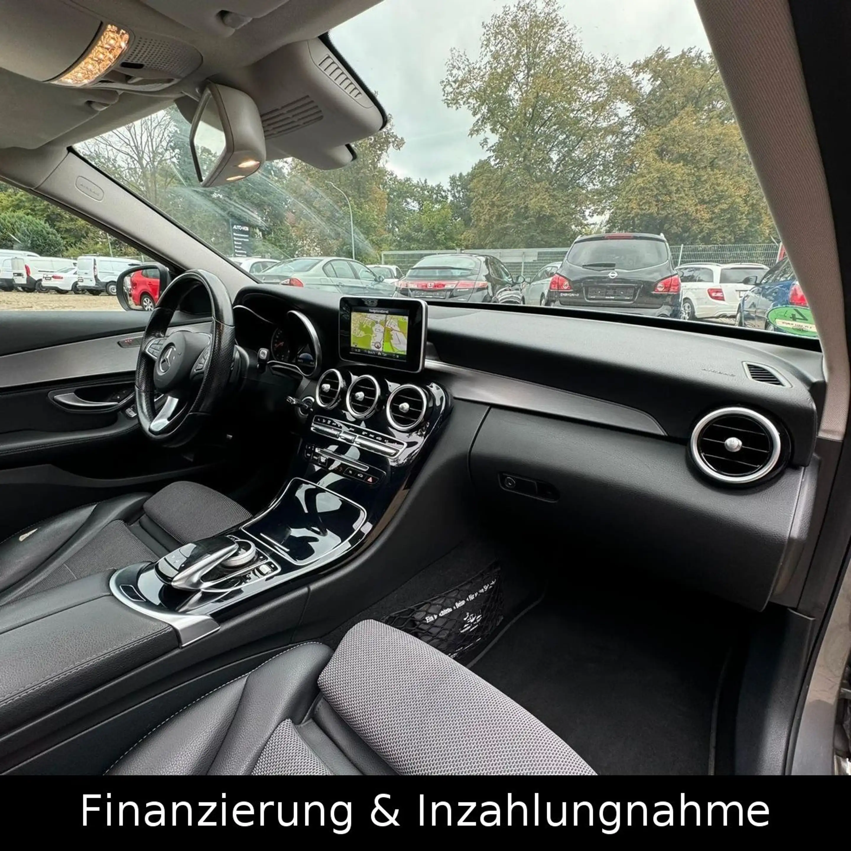 Mercedes-Benz C 250 Automatik Kamera Pano LED Head-Up AHK Navi — photo 10