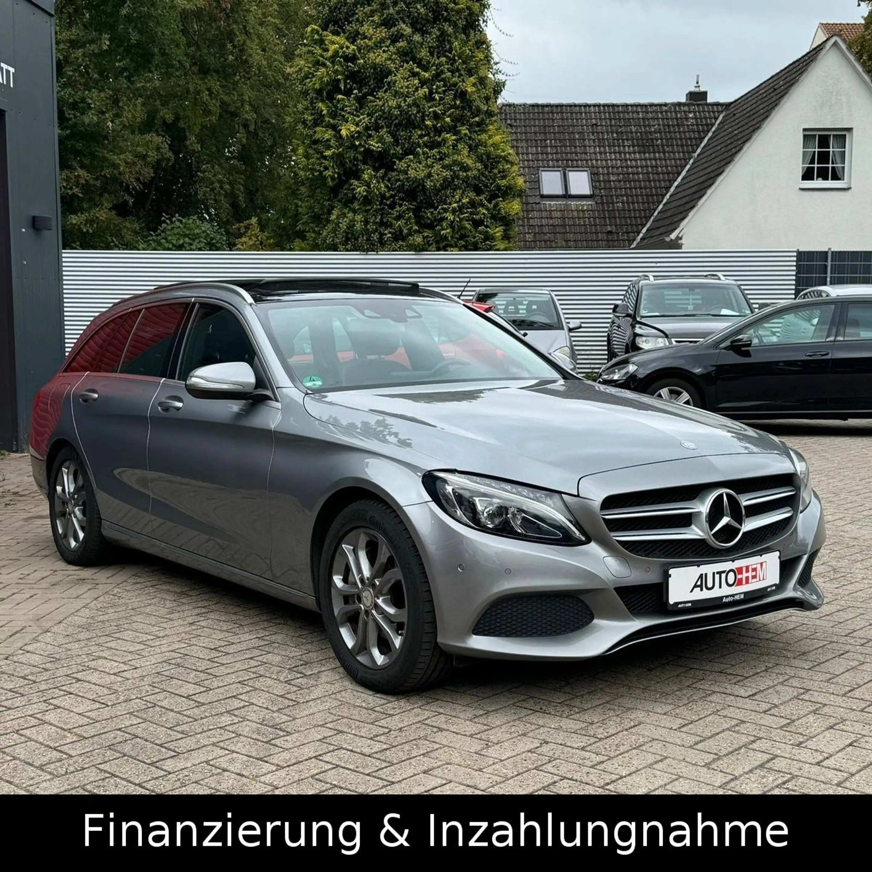 Mercedes-Benz C 250 Automatik Kamera Pano LED Head-Up AHK Navi — photo 5