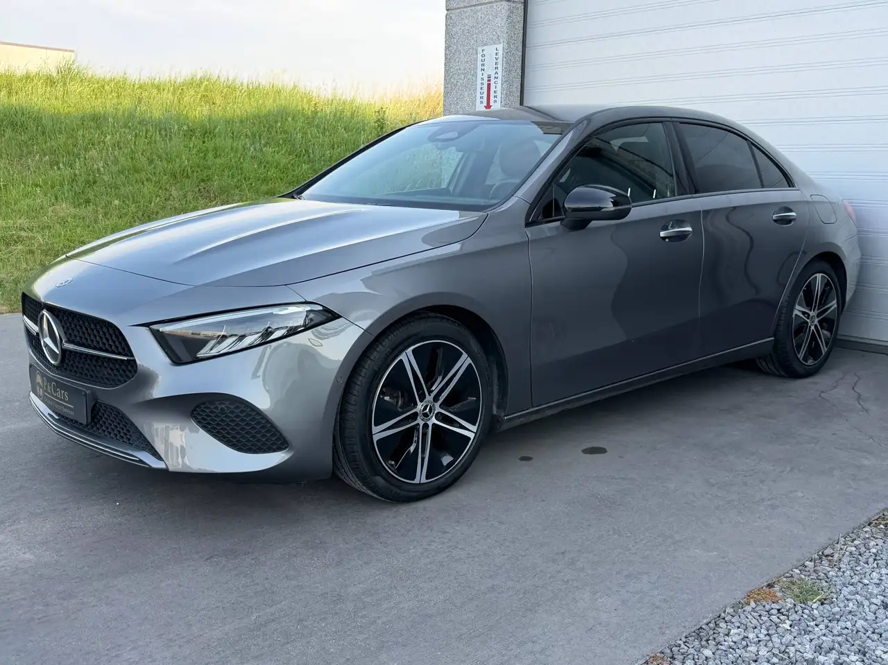 Mercedes-Benz A 200