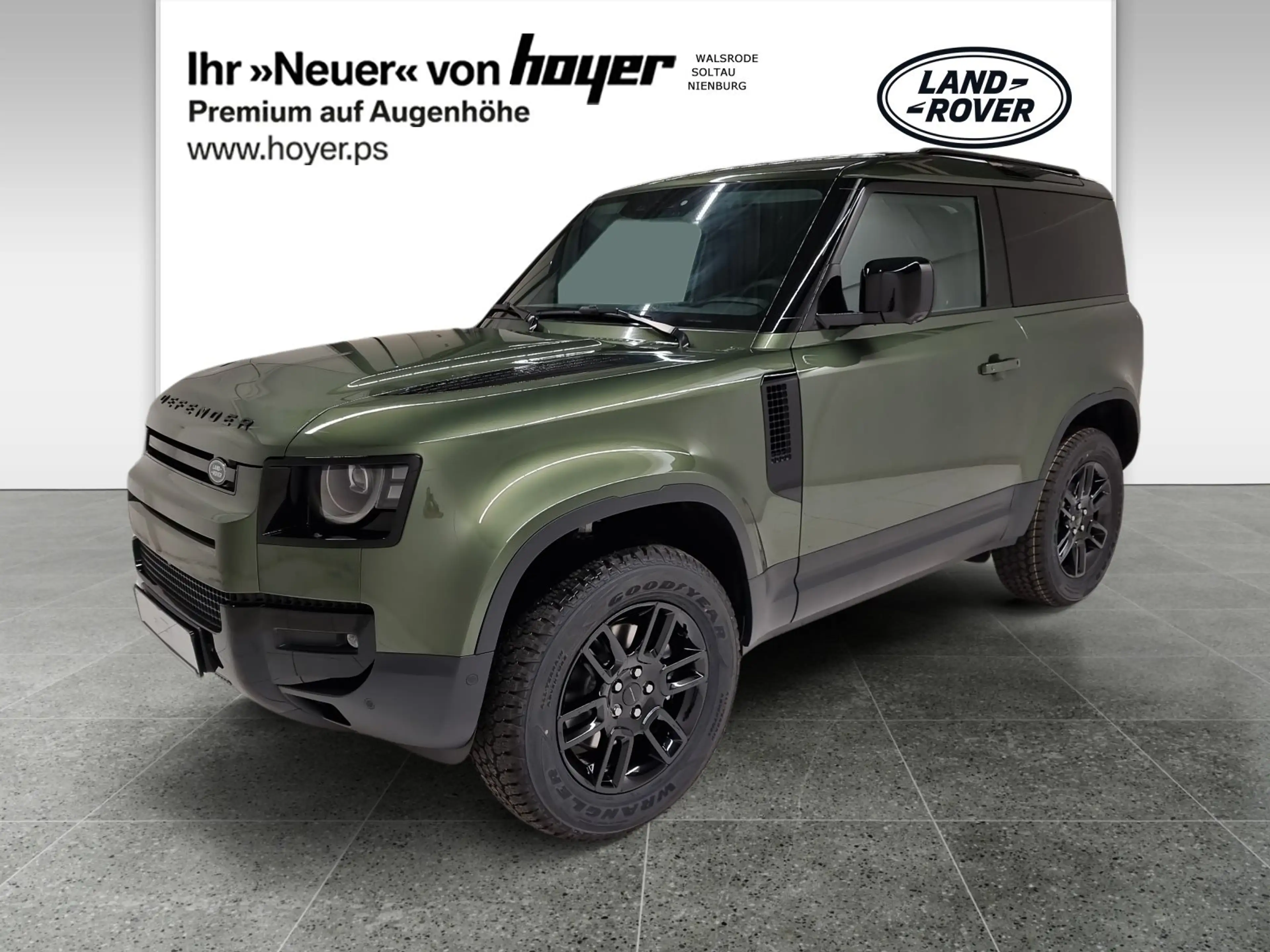 Land Rover Defender 90 Hard Top AHK Black Pack  DAB LED