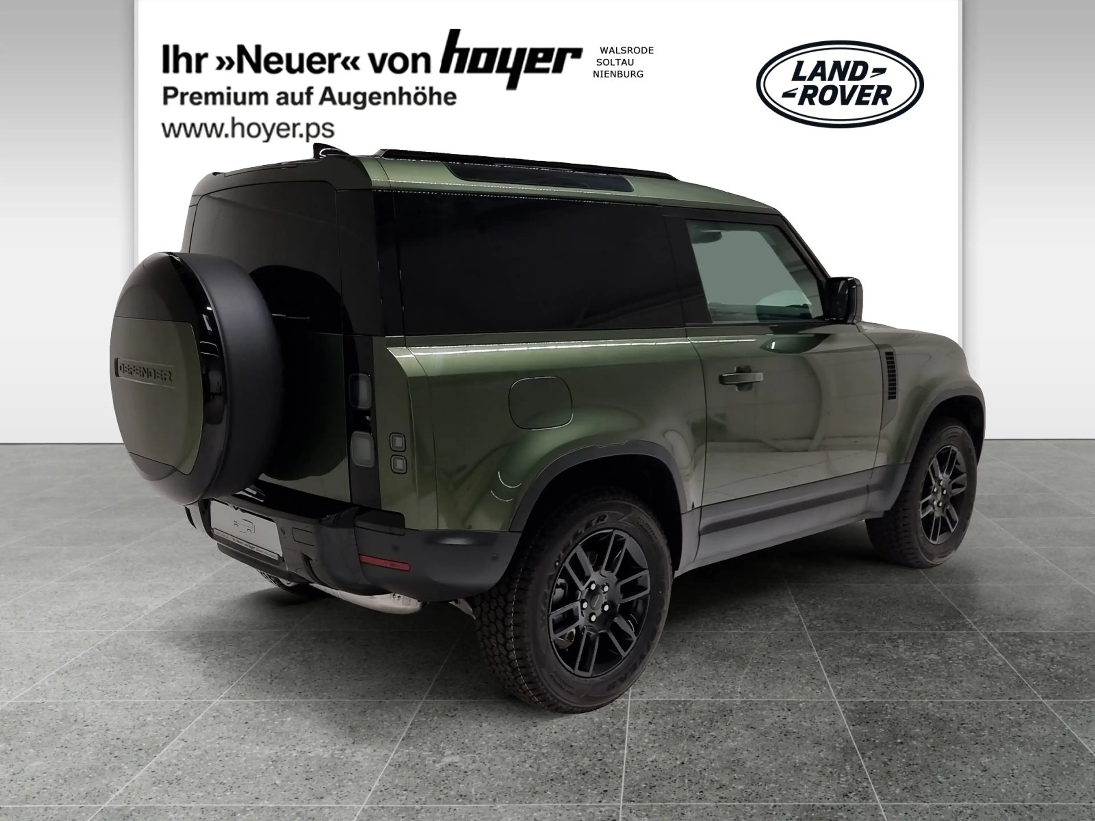 Land Rover Defender 90 Hard Top AHK Black Pack DAB LED — photo 2