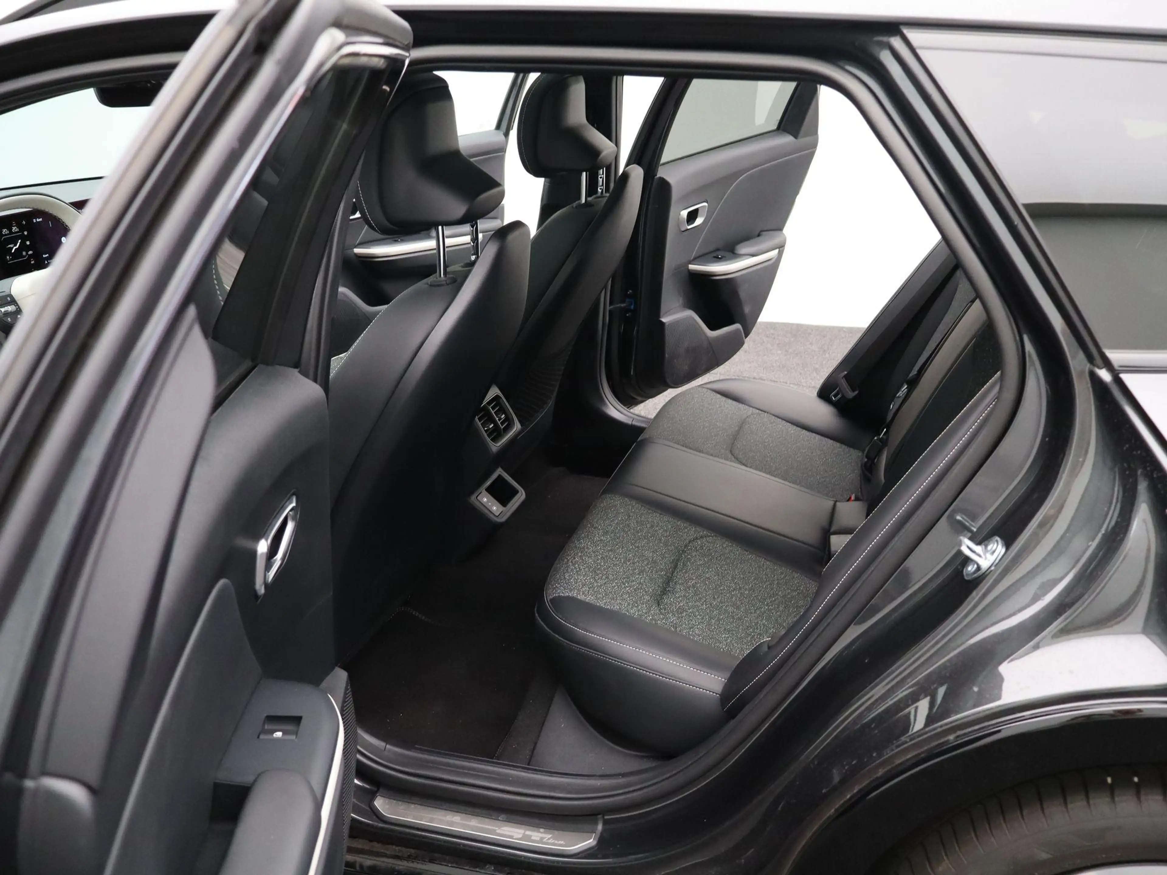 Kia K4 1.0 T-GDi MHEV GT-Line Launch Edition | AUTOMAAT | — photo 12