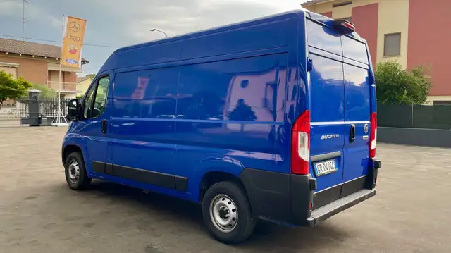Fiat Ducato view 4