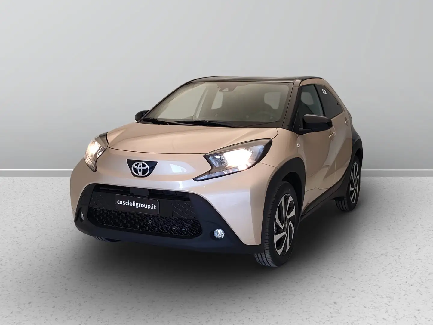 Toyota Aygo X 10B MT TREND MY24 Beige - 1