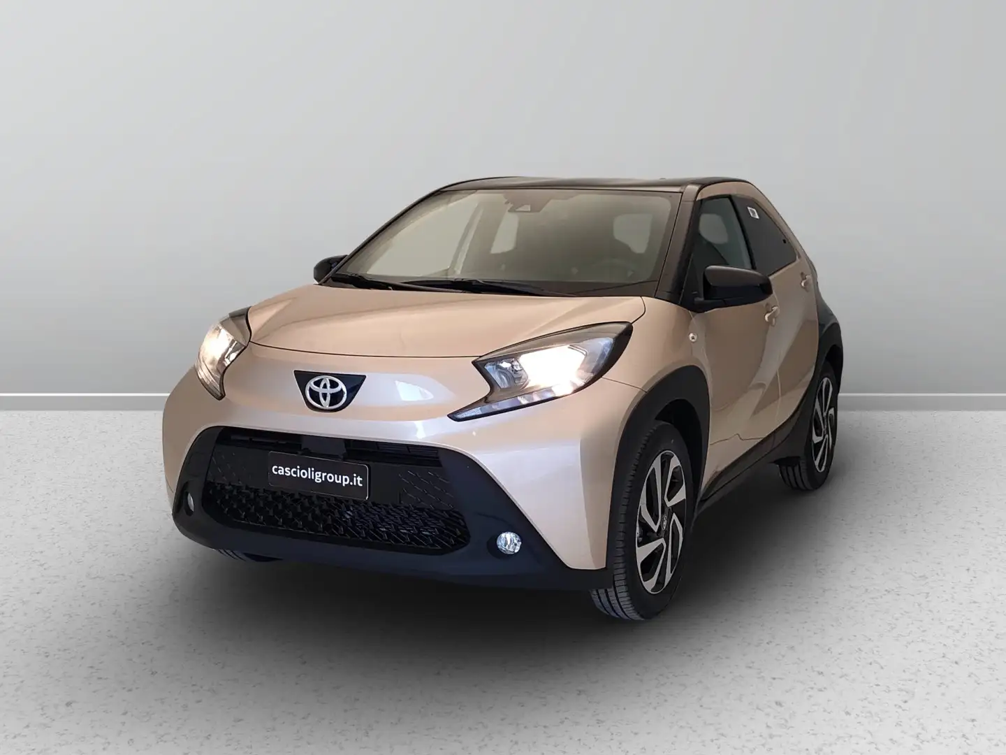 Toyota Aygo X 10B MT TREND MY24 Bej - 1