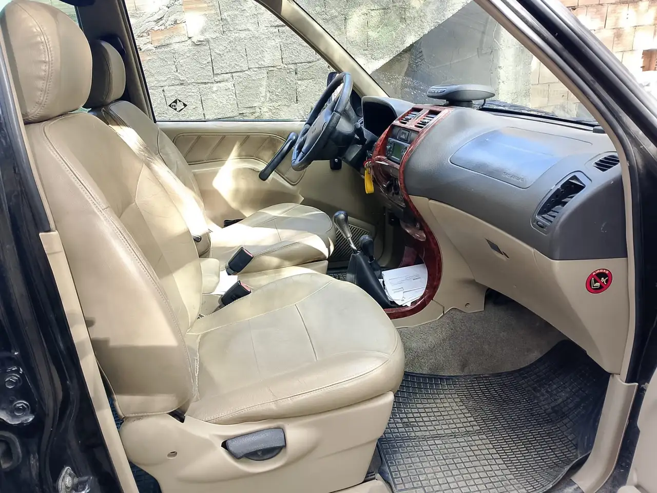Nissan Terrano 3p 2.7 tdi Elegance, foto 4