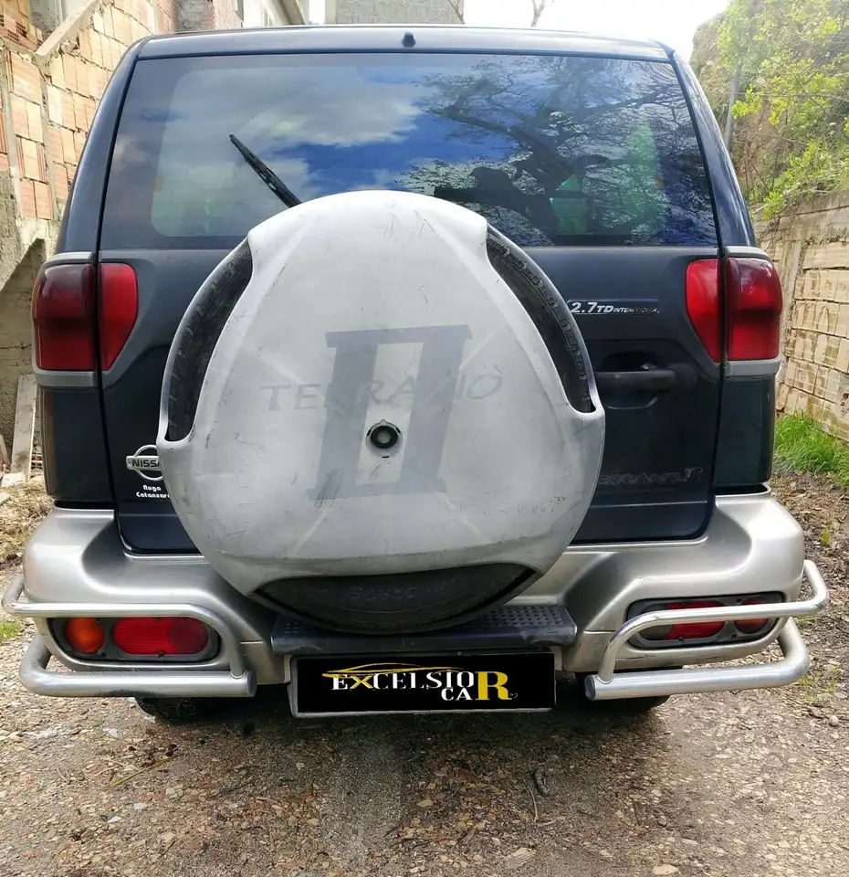 Nissan Terrano 3p 2.7 tdi Elegance, foto 3