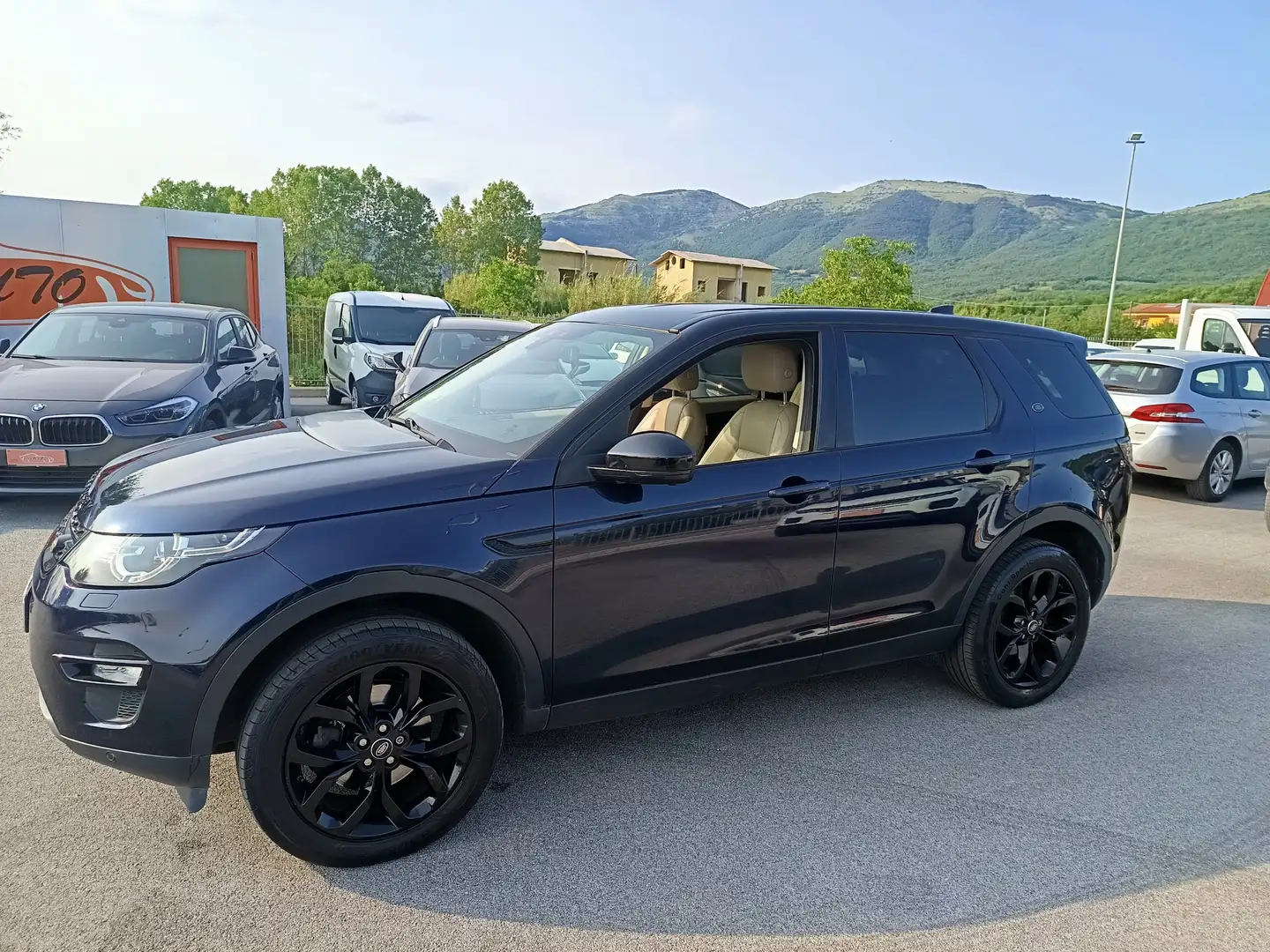 Land Rover Discovery Sport I 2015 2.0 td4 HSE awd 180cv auto Blu/Azzurro - 2