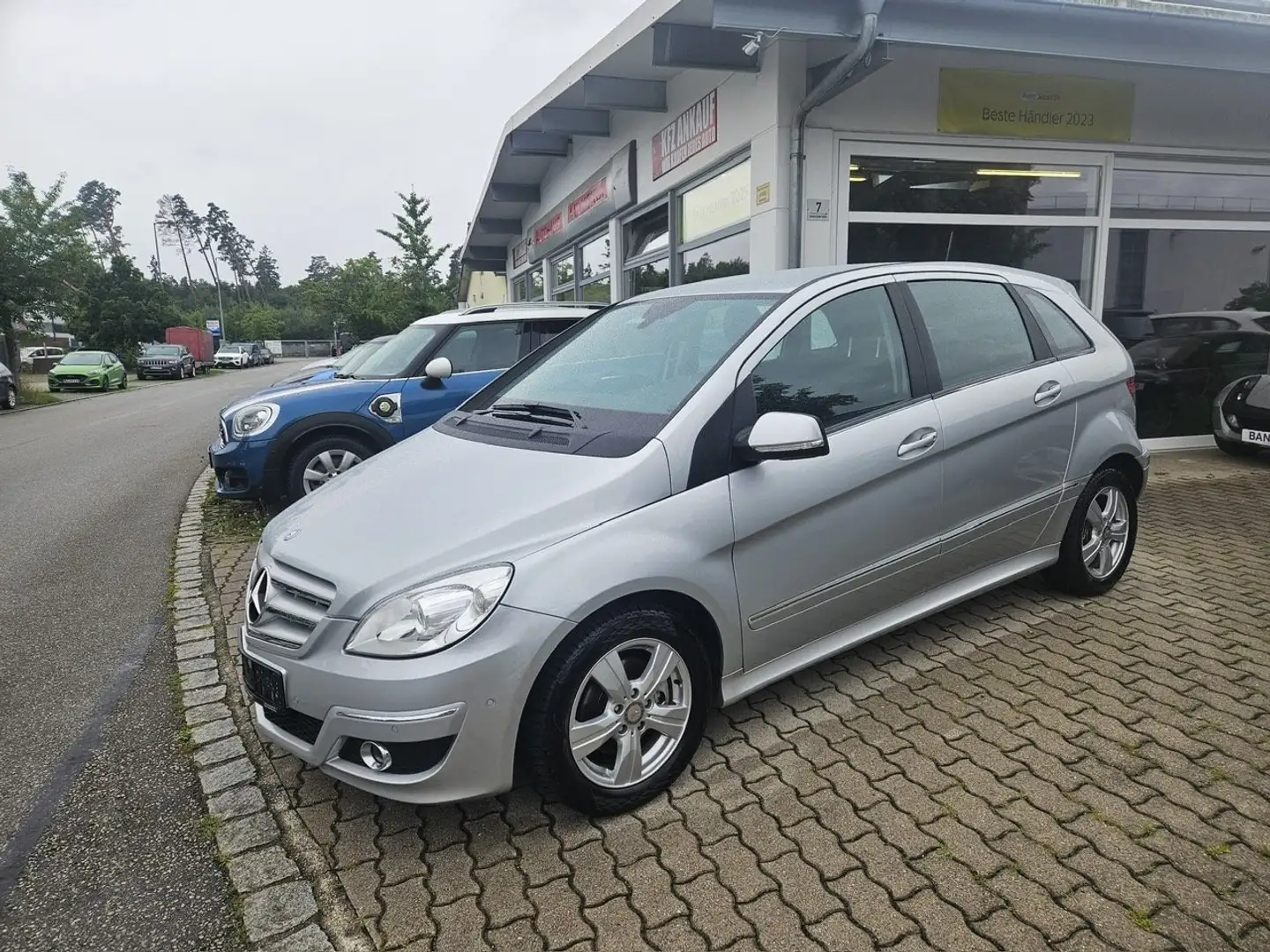 Mercedes-Benz B 180 B 180 CDI - NUR 118000km - TÜV Neu - Gris - 1