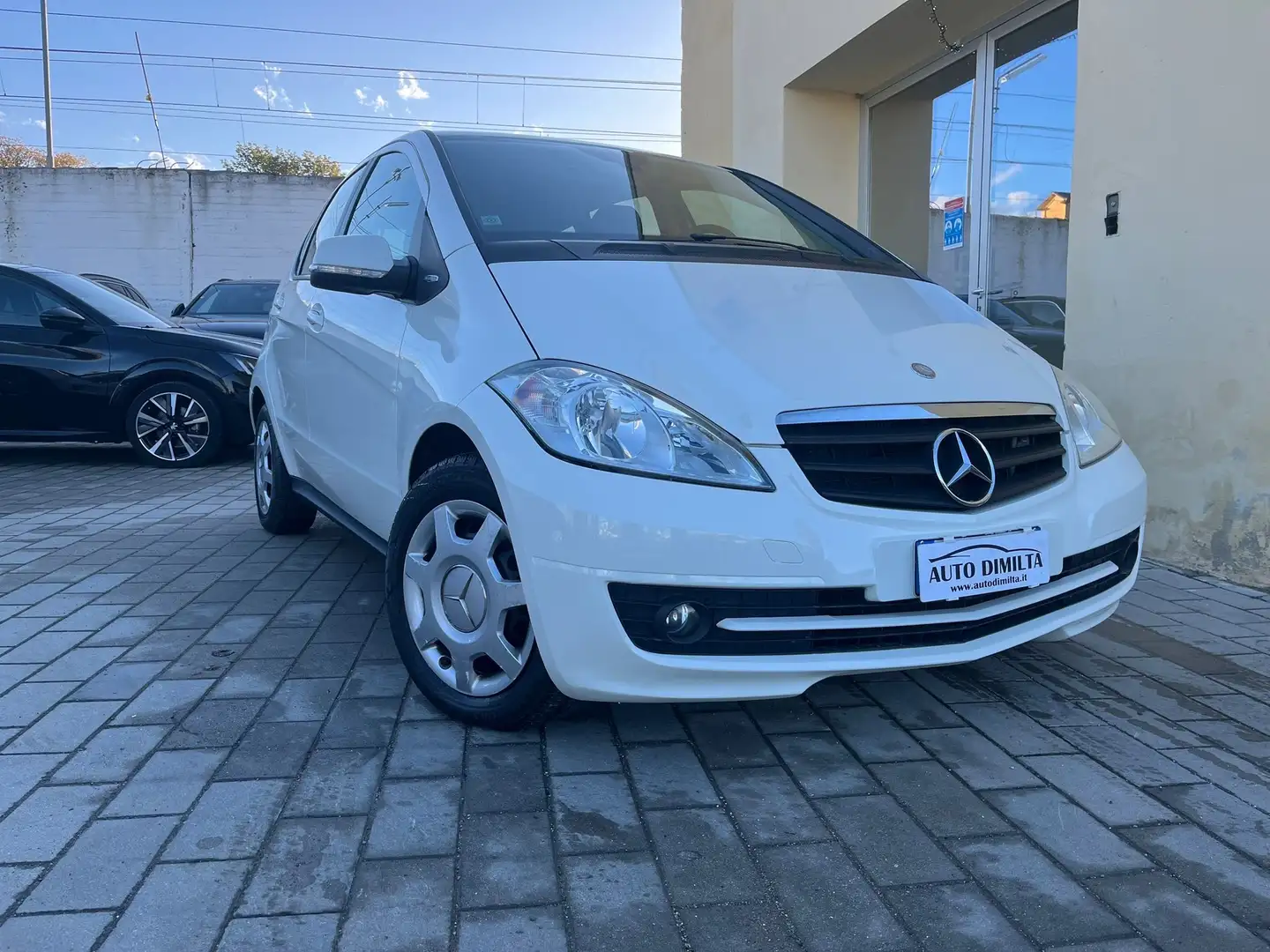 Mercedes-Benz A 160 A 160 be Executive UNICO PROPRIETARIO Blanc - 1