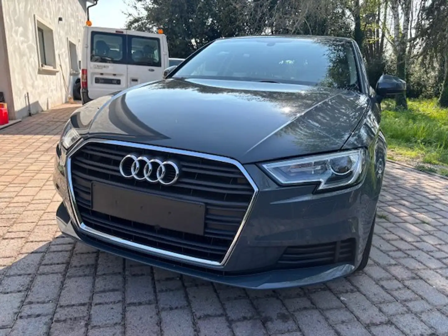 Audi A3 A3 Sportback 30 1.0 tfsi Business 116cv my19 Gris - 1