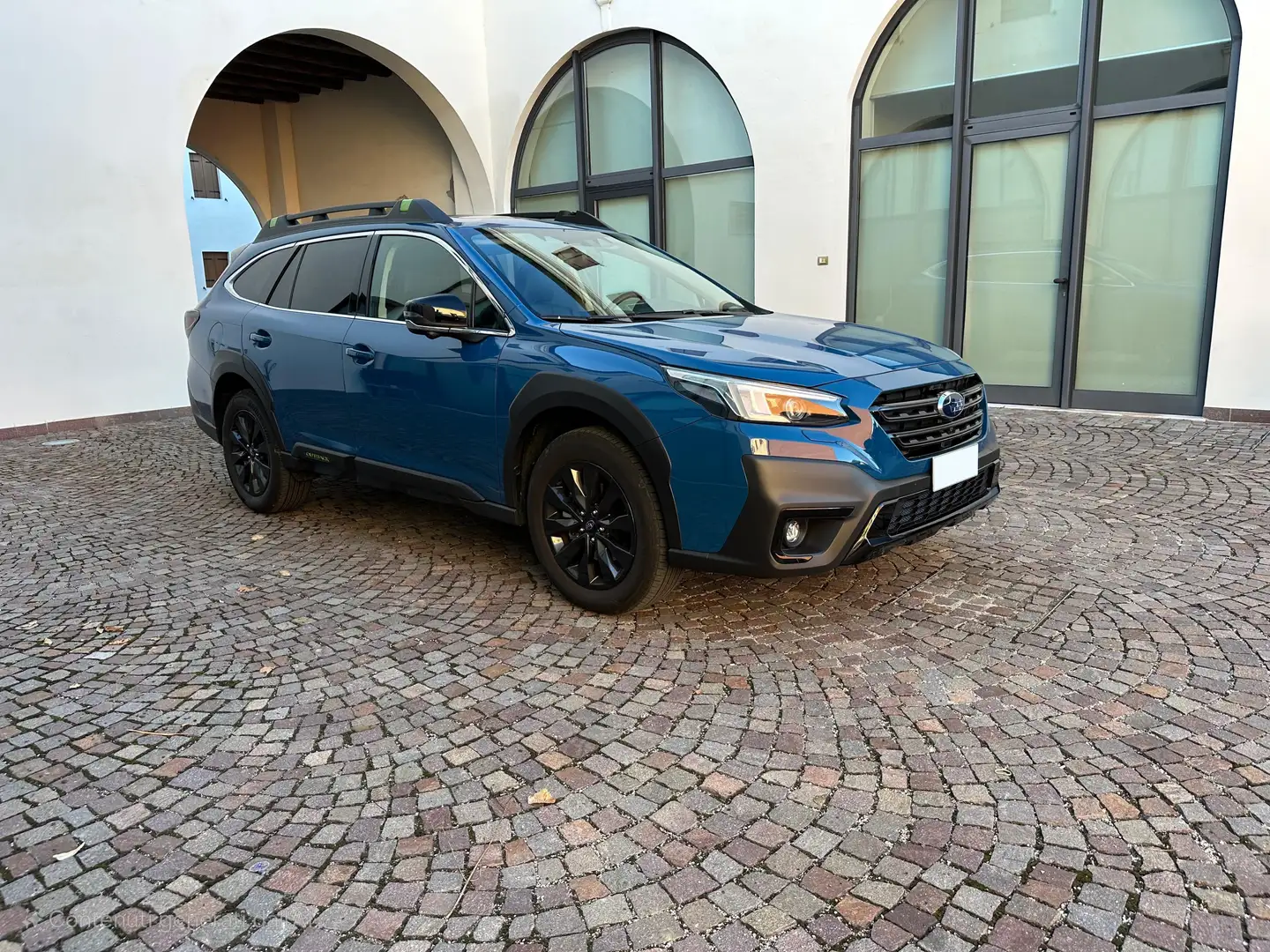 Subaru OUTBACK Outback VI 2021 2.5i Geyser lineartronic Blu/Azzurro - 2