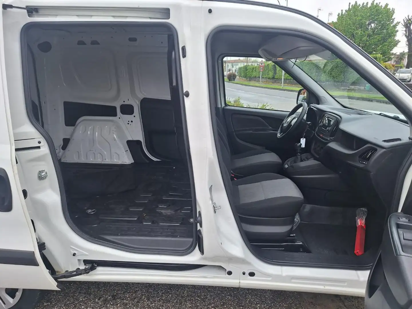 Fiat Doblo Doblò 1.6 MJT 105CV PC-TN Cargo  SX  N°FX021 Weiß - 2