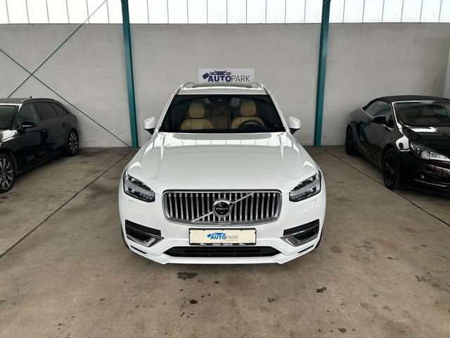Volvo XC90 Plus Bright Recharge Plug-In Hybrid AWD