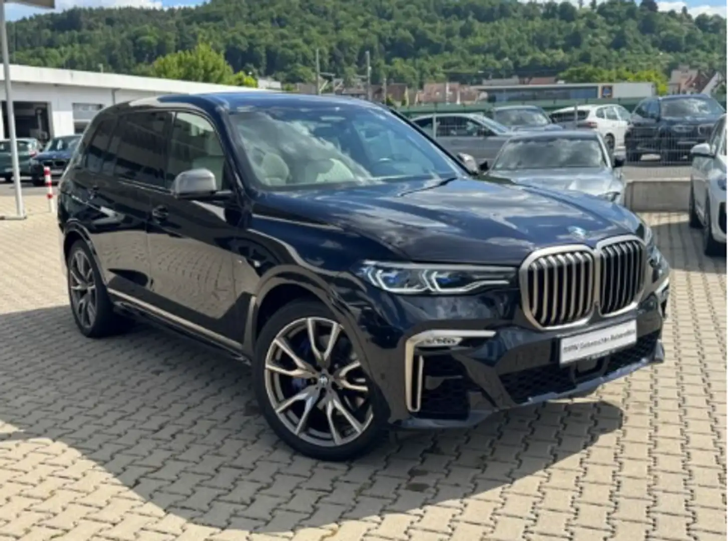 BMW X7 M50iA Noir - 2