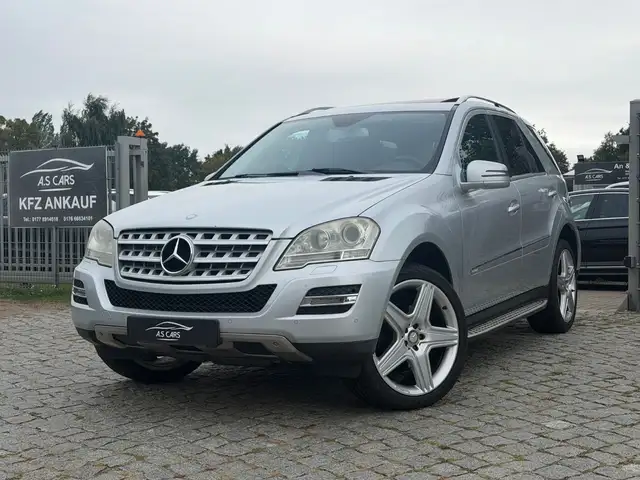 Mercedes-Benz ML 350 CDI 4Matic*21Zoll AMG*Leder*SHD*AHK*EURO5