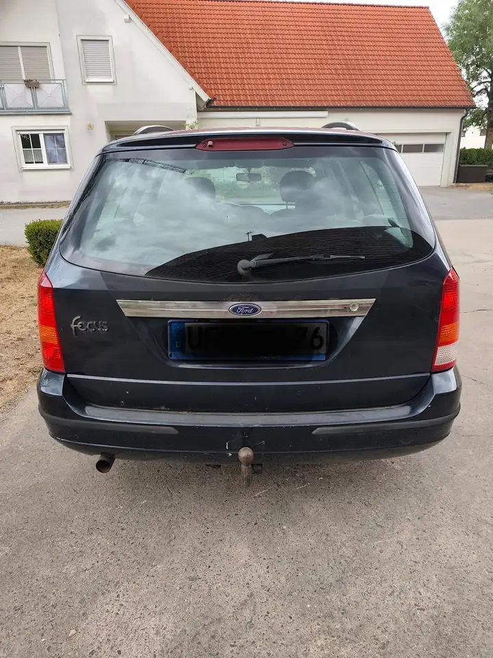 Ford Focus Turnier Ghia, foto 2