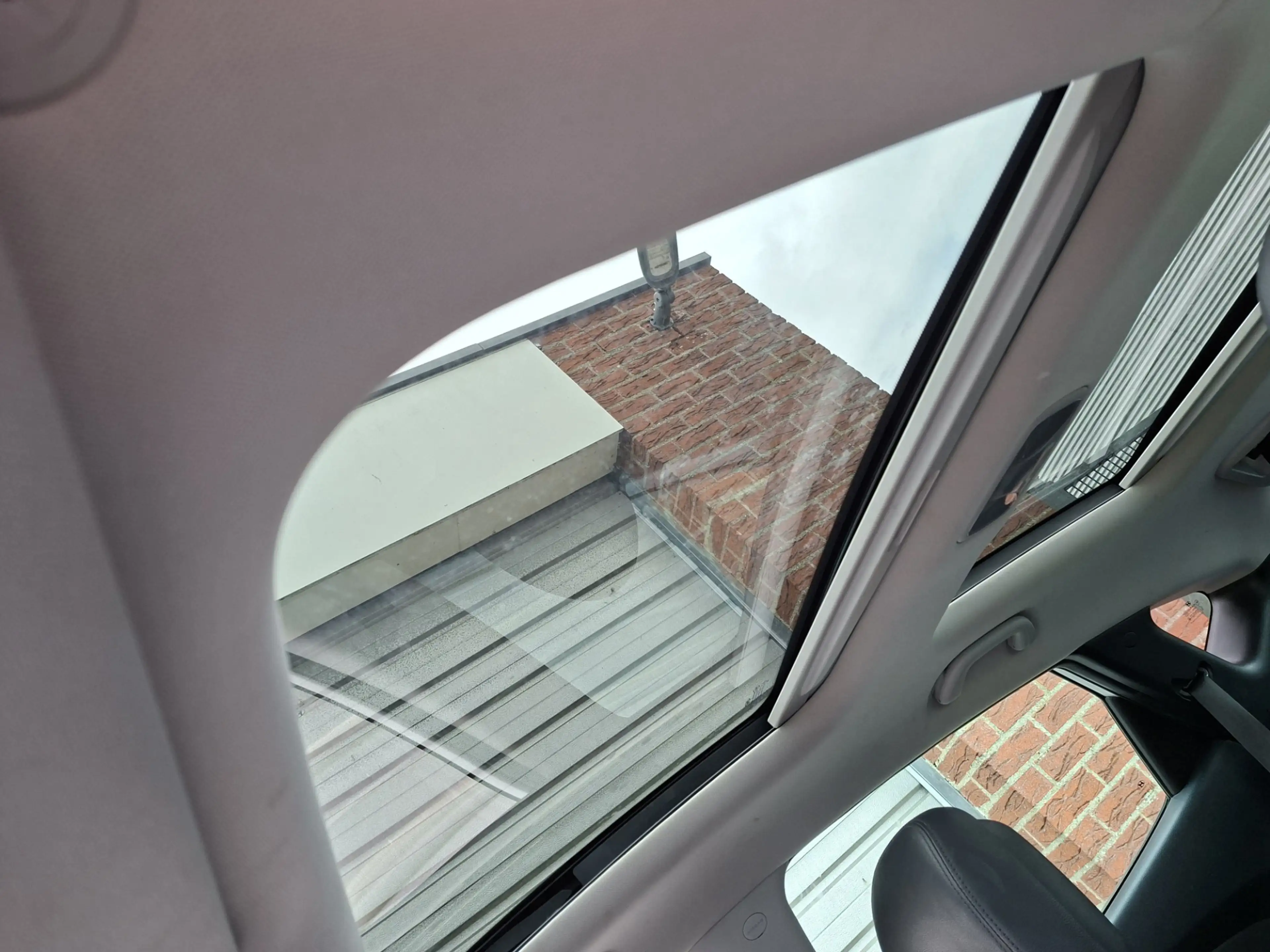 Hyundai iX35 1.6i GDI i-Light Clima NAP — photo 10