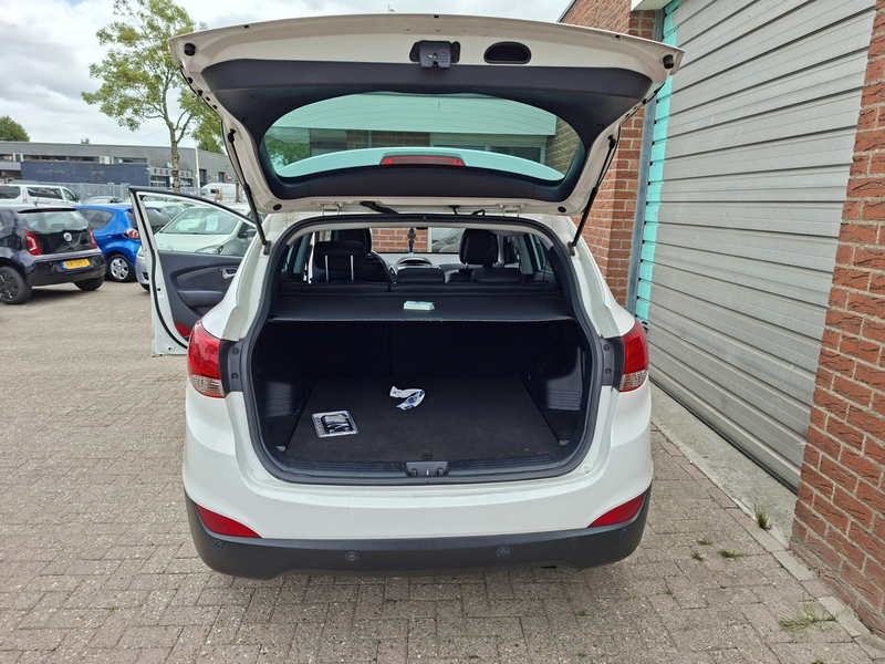 Hyundai iX35 1.6i GDI i-Light Clima NAP — photo 26