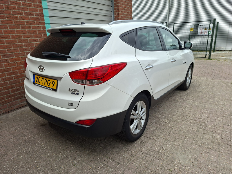 Hyundai iX35 1.6i GDI i-Light Clima NAP — photo 24