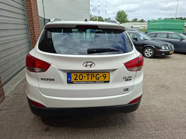 Hyundai Ix35 view 12