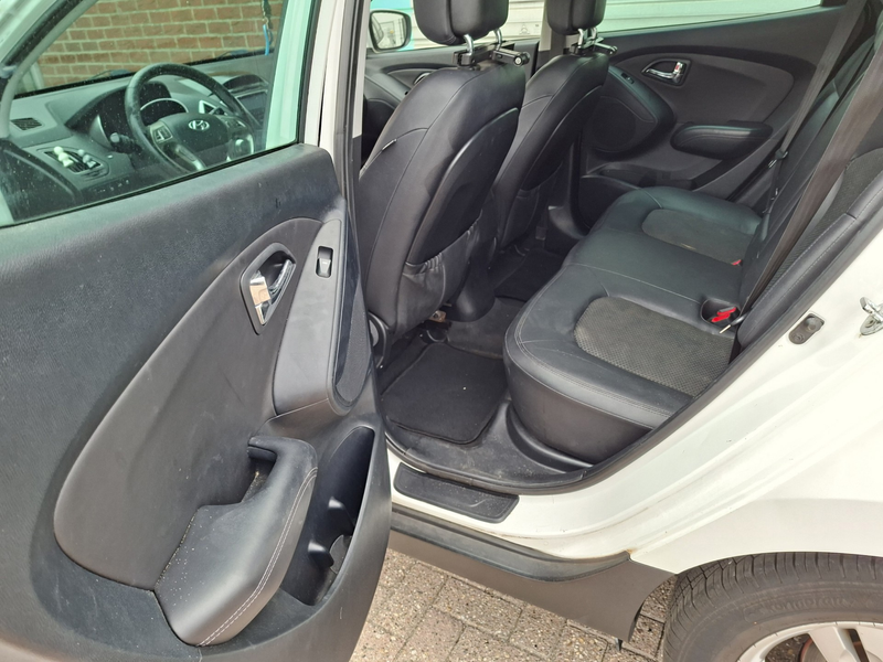 Hyundai iX35 1.6i GDI i-Light Clima NAP — photo 16
