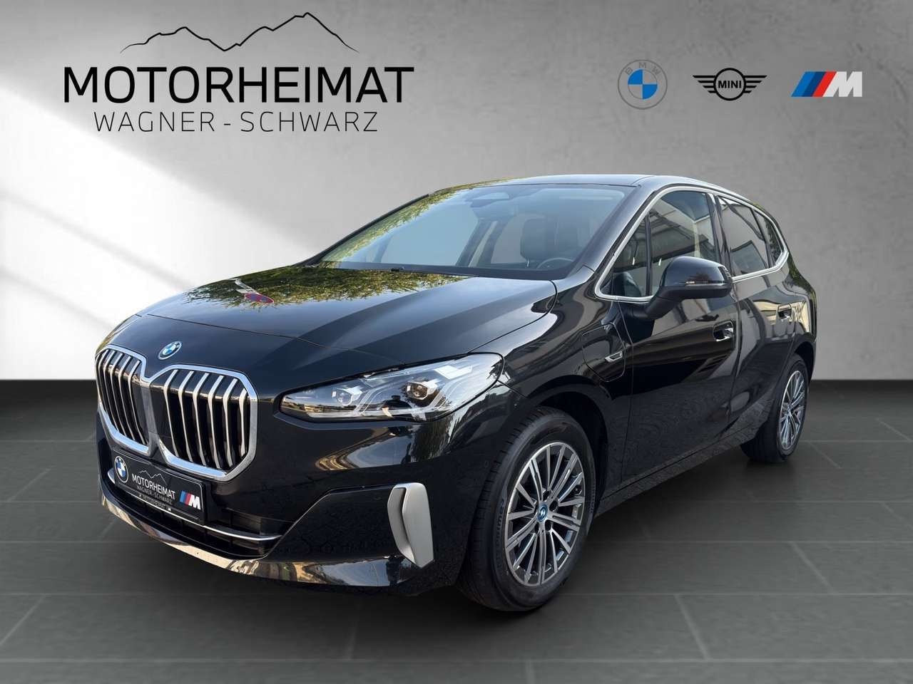 BMW 225 — BMW 225 e xDrive Active Tourer Luxury Line AHK HiFi