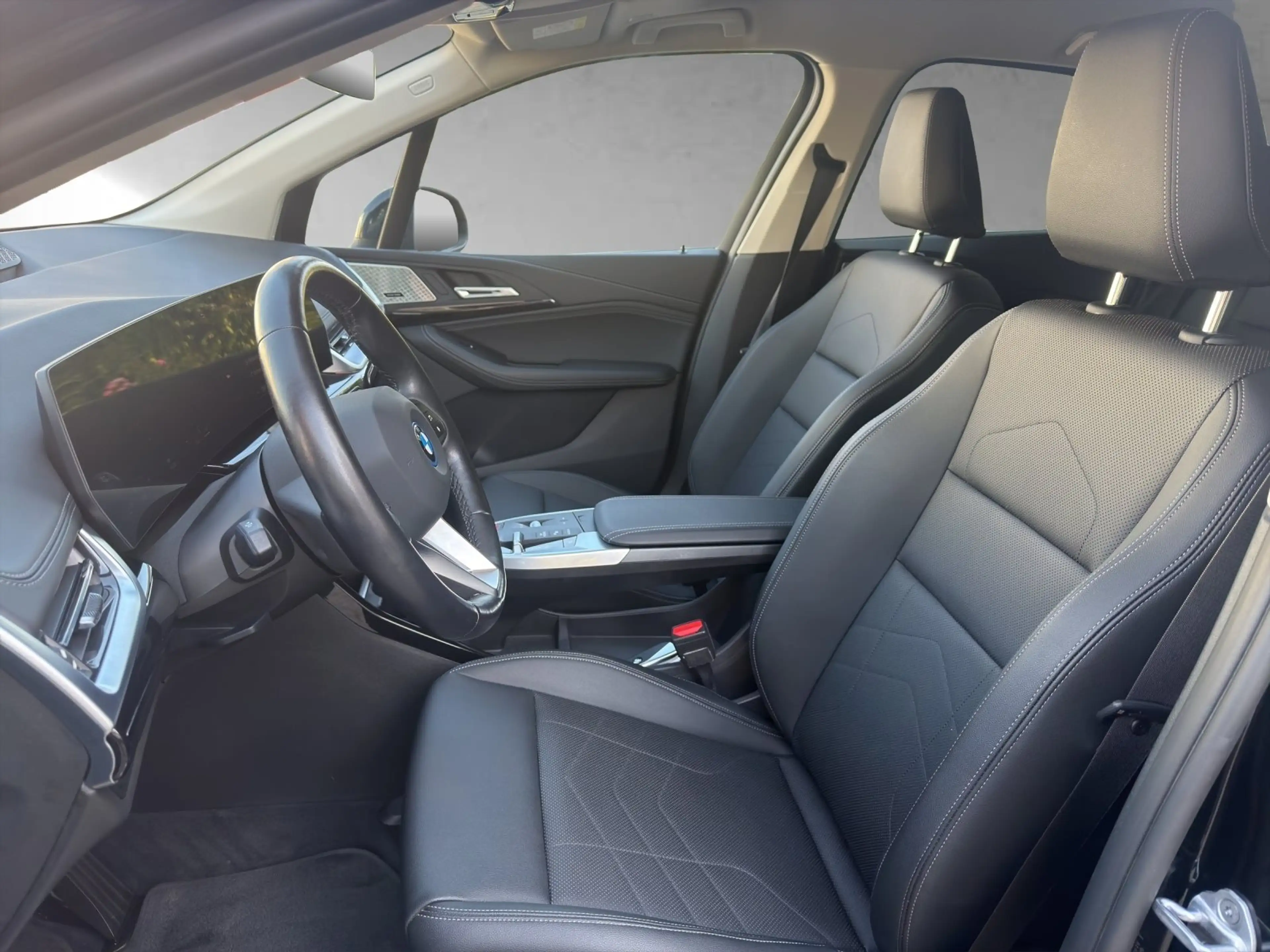 BMW 225 e xDrive Active Tourer Luxury Line AHK HiFi — photo 11