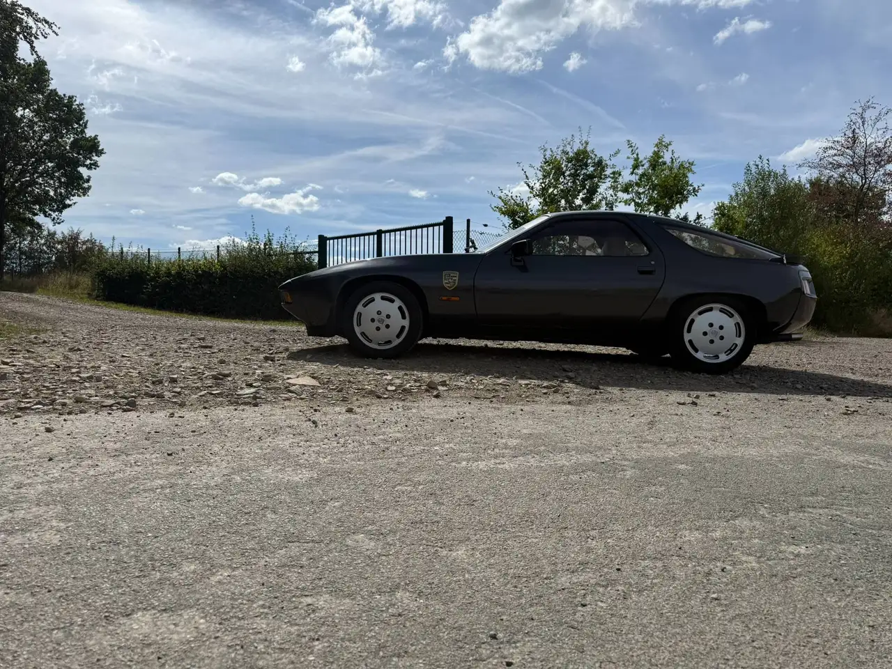 Porsche 928S, foto 4