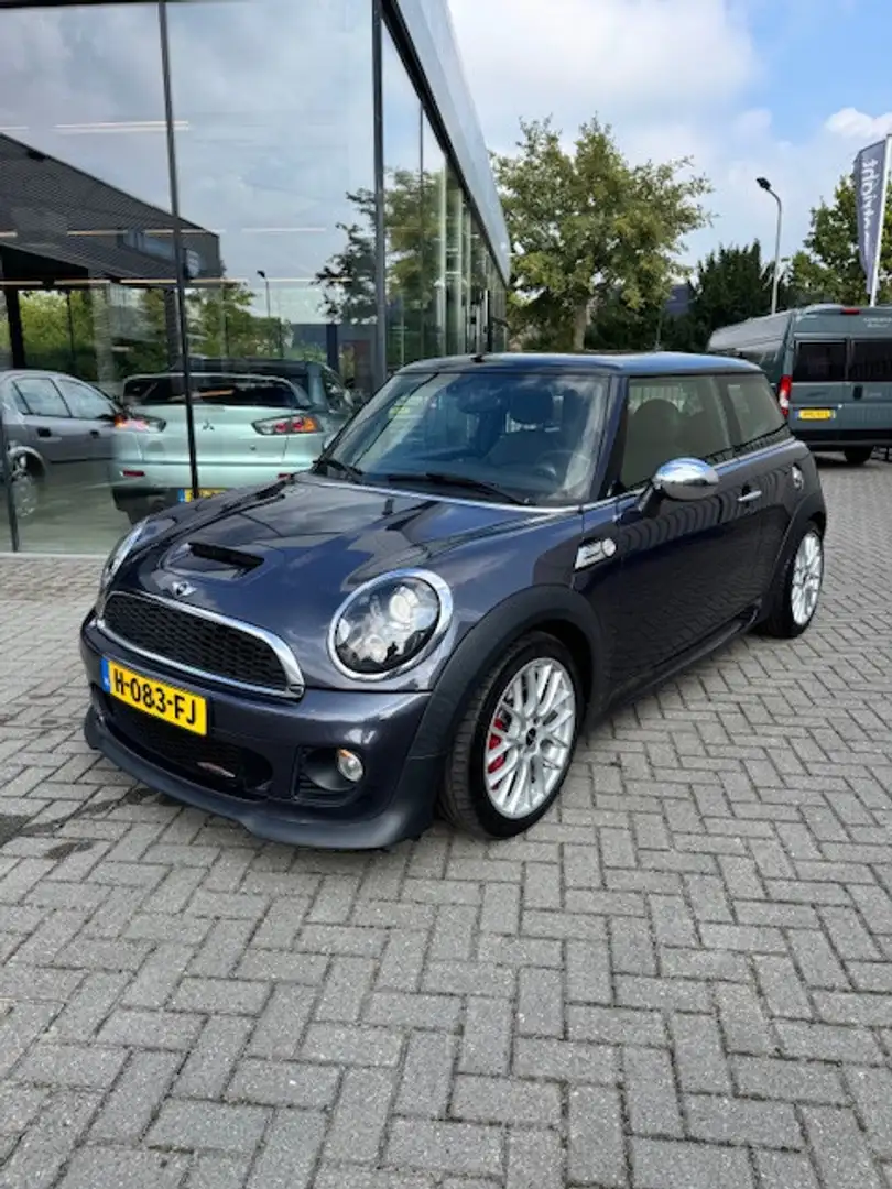 MINI John Cooper Works Mini 1.6 211pk 100% ONDERHOUDEN Gris - 1