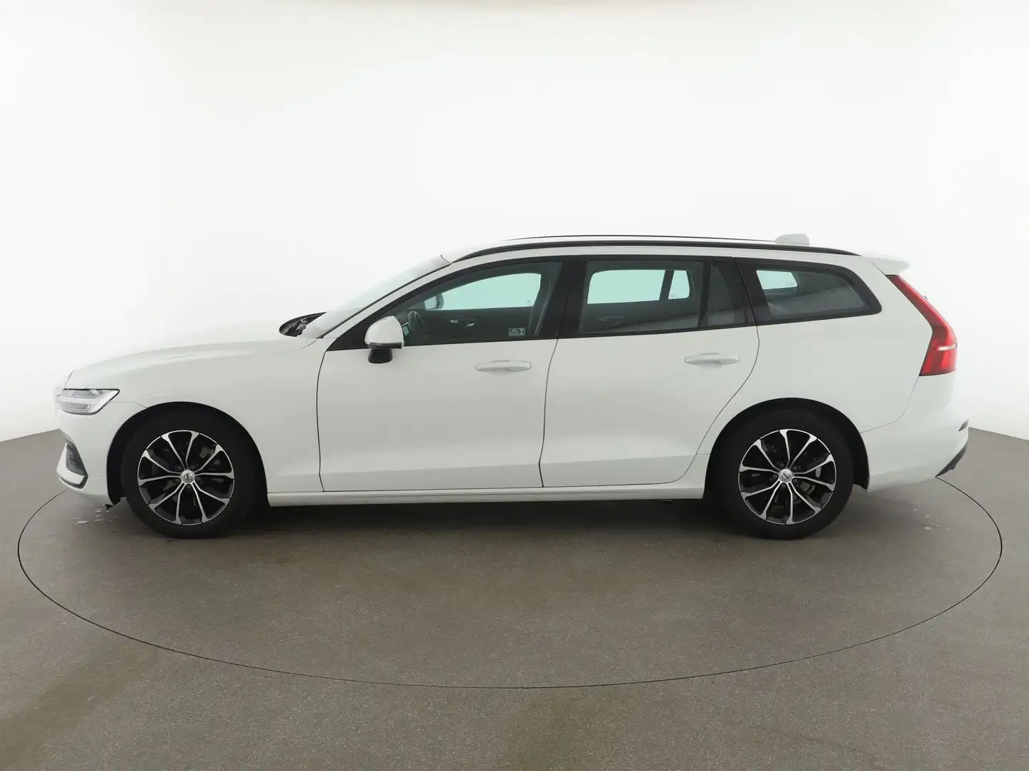 Volvo V60 2.0 B4 D Momentum Business Pro auto Blanc - 2