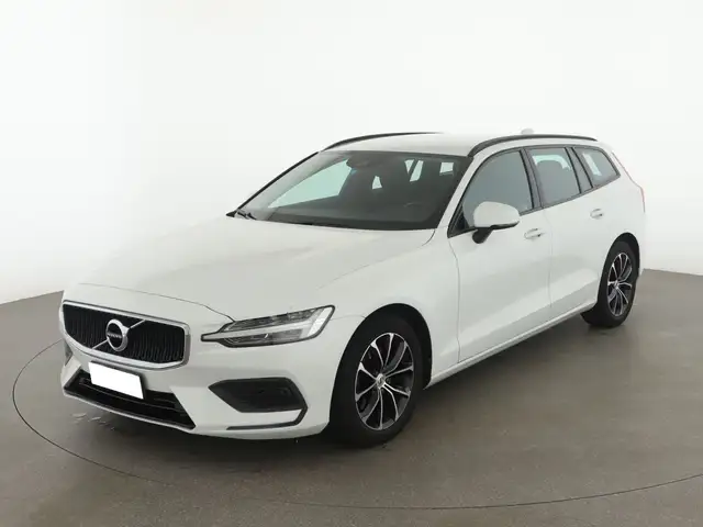 Volvo V60 2.0 B4 D Momentum Business Pro auto