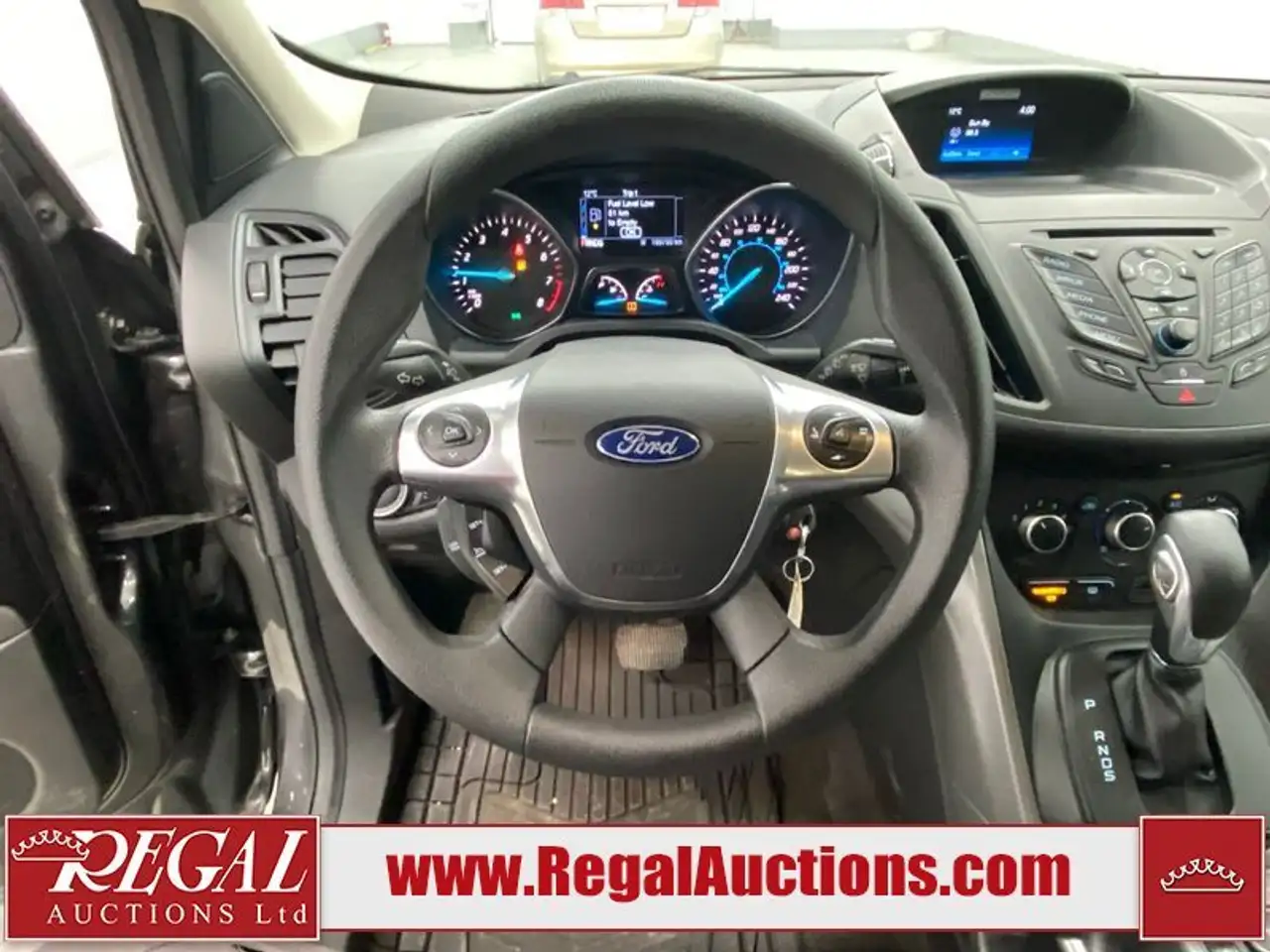 Ford Escape снимка Ford Escape