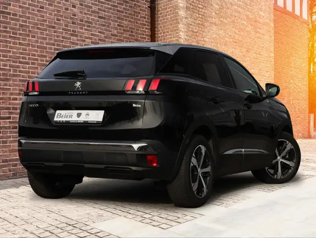 Peugeot 3008 view 4