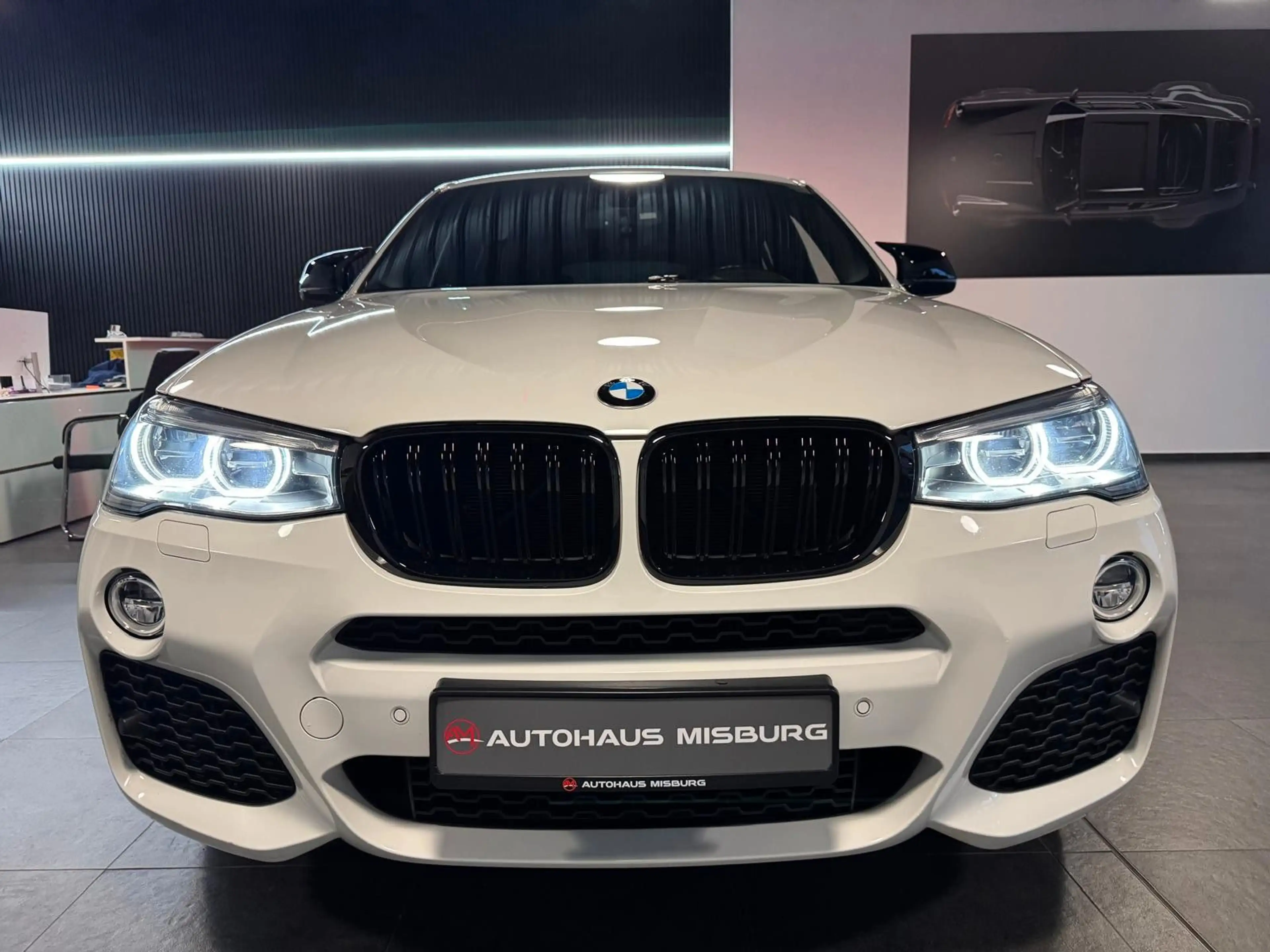 BMW X4 xDrive 30d M-Paket/Schiebedach+Head-Up+Kamera — photo 2