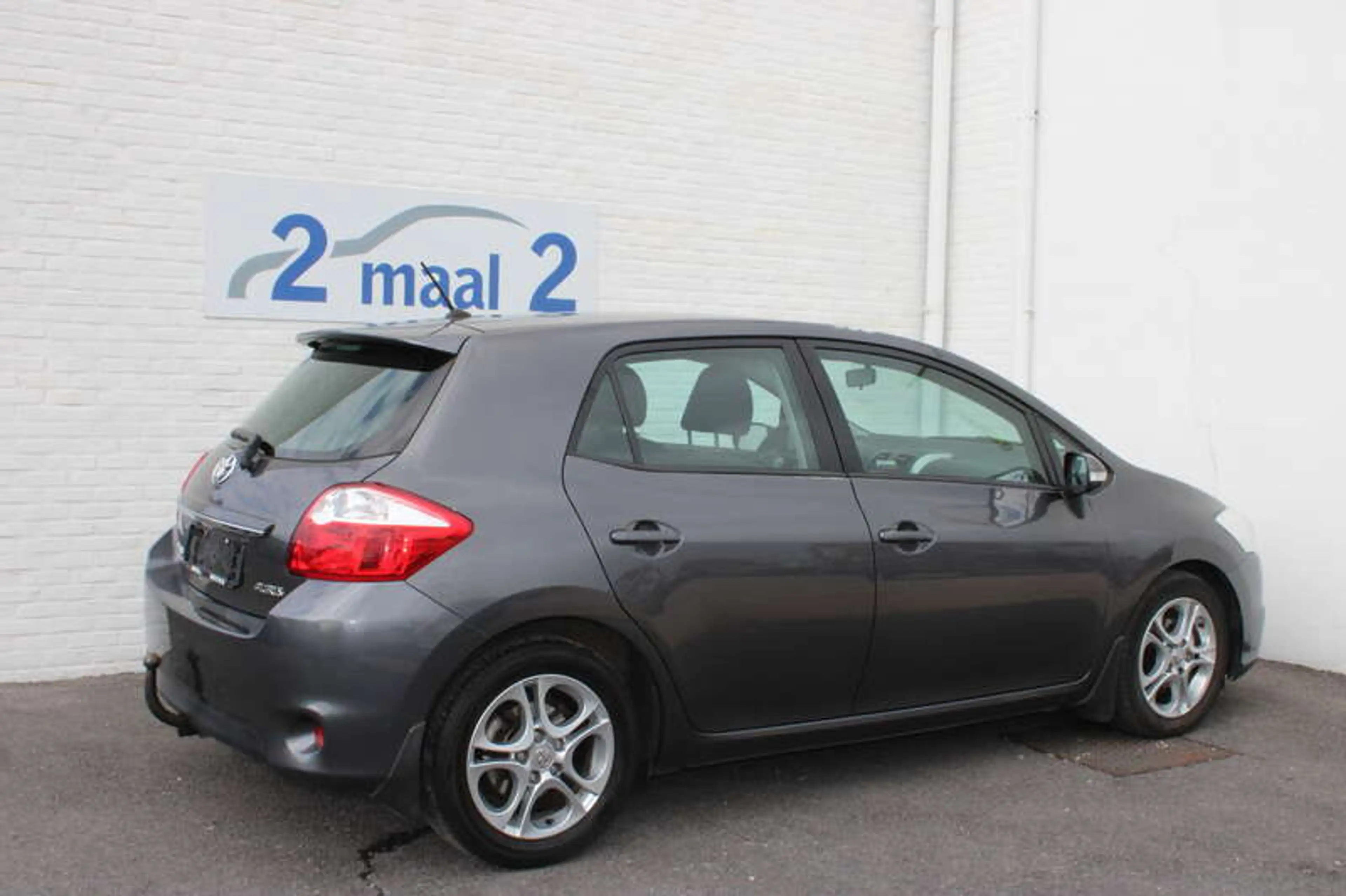 Toyota Auris 1.4 D-4D ECO Executive DPF — photo 12