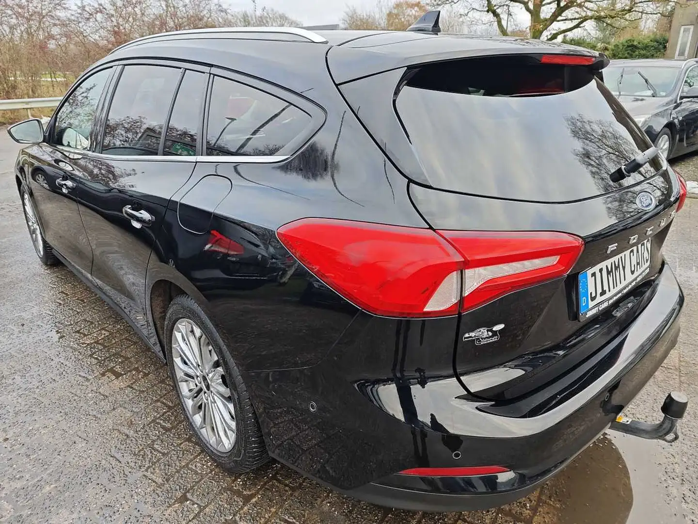 Ford Focus Turnier 1.5 EcoBoost Start-Stopp-System TITANIUM Noir - 2