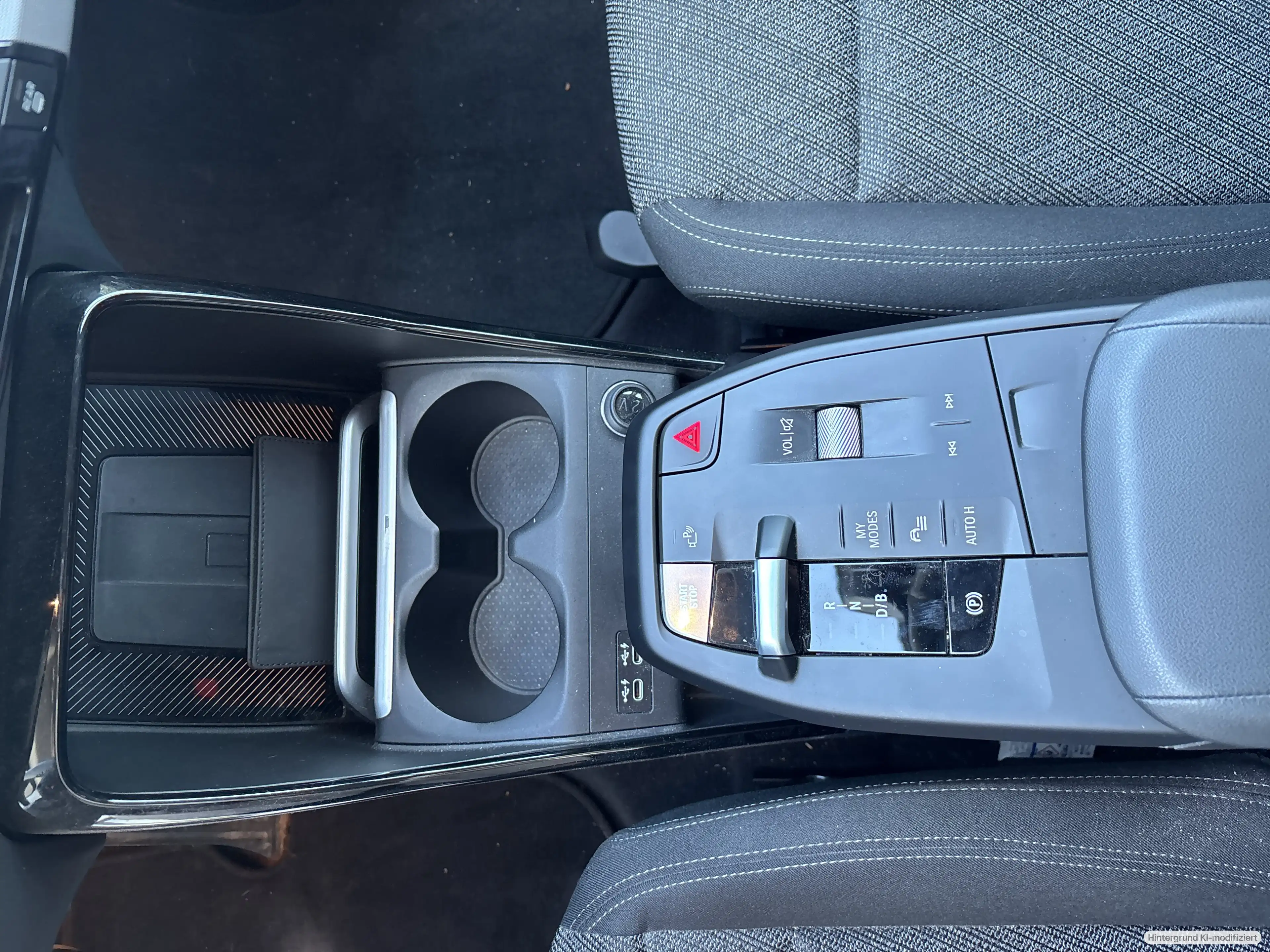 BMW iX1 xDrive30 SHZ LED — photo 14