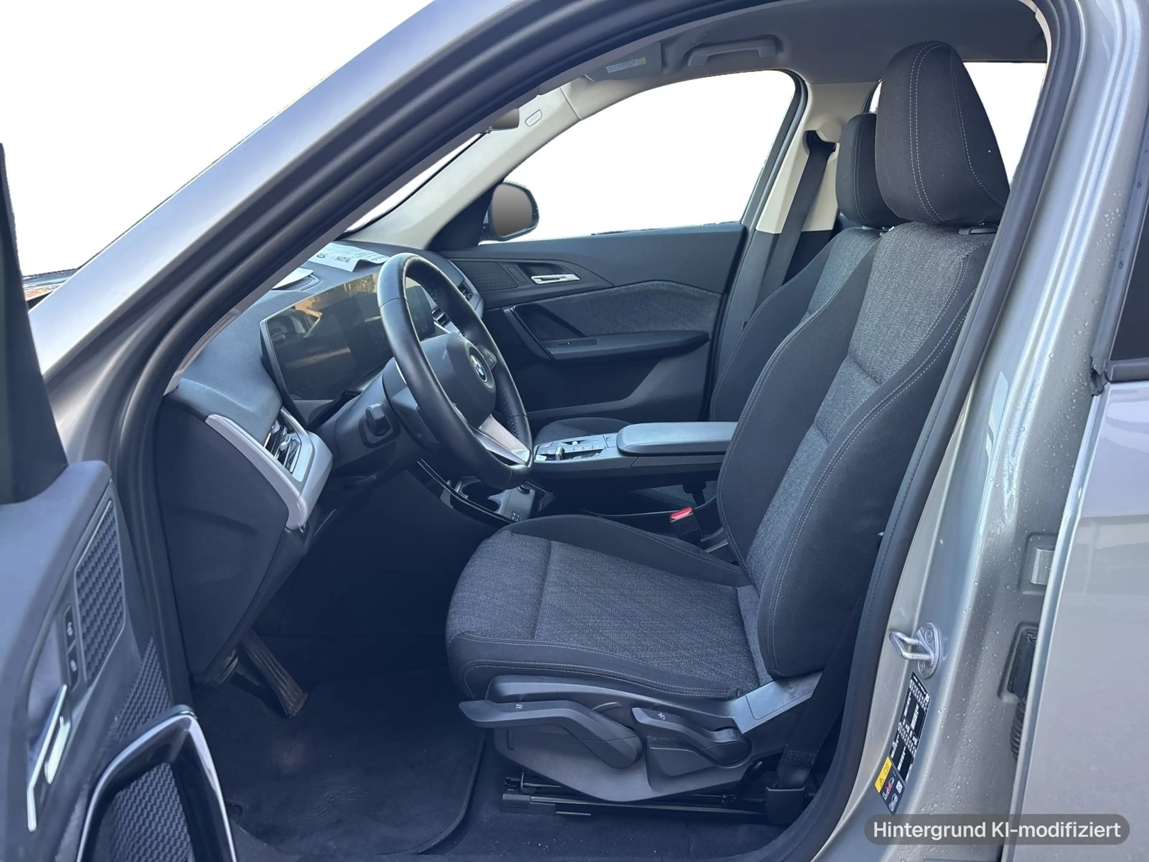BMW iX1 xDrive30 SHZ LED — photo 10