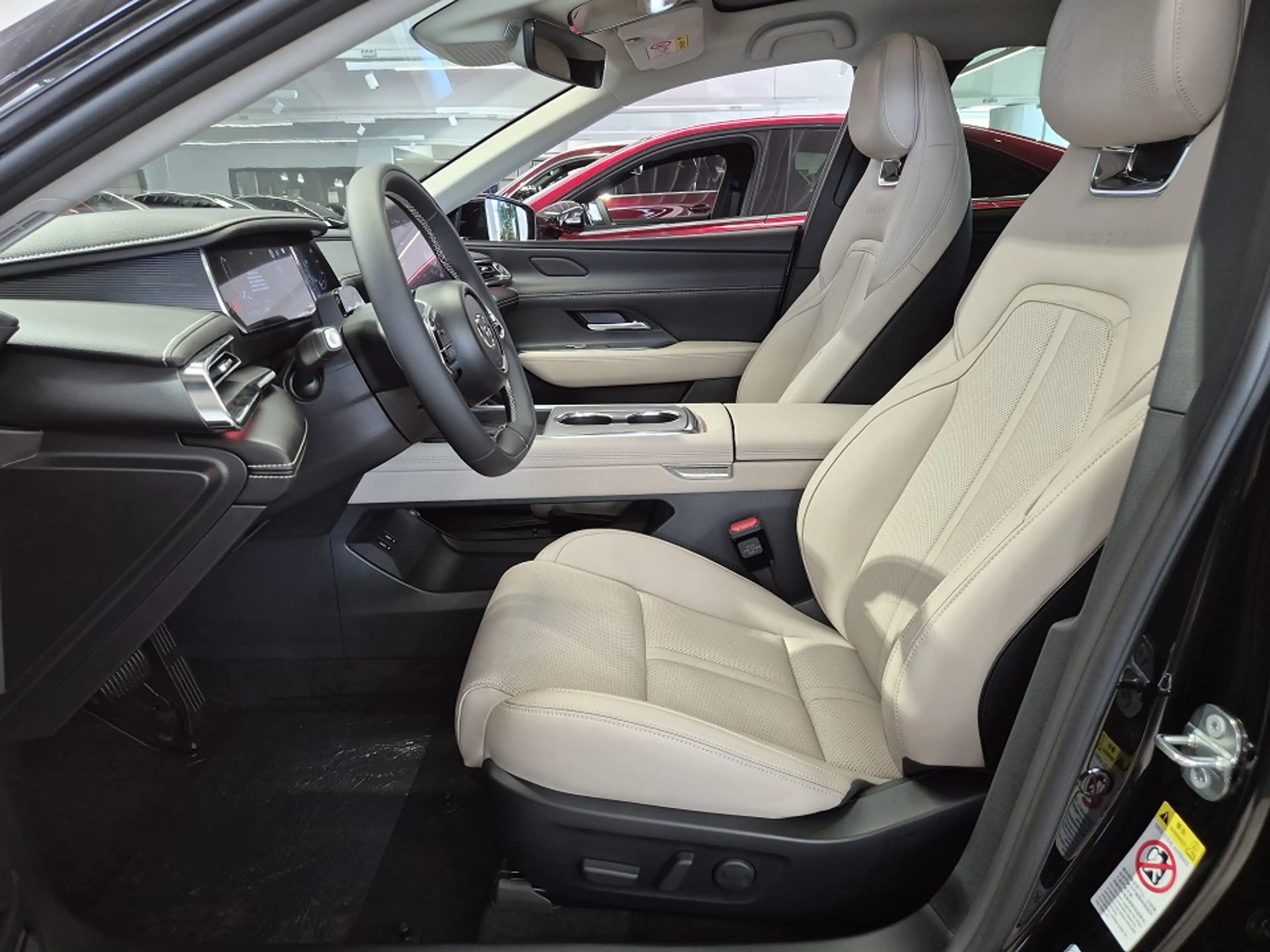 Mazda 6e 5HB EV 258ps 1AT RWD Takumi — photo 9