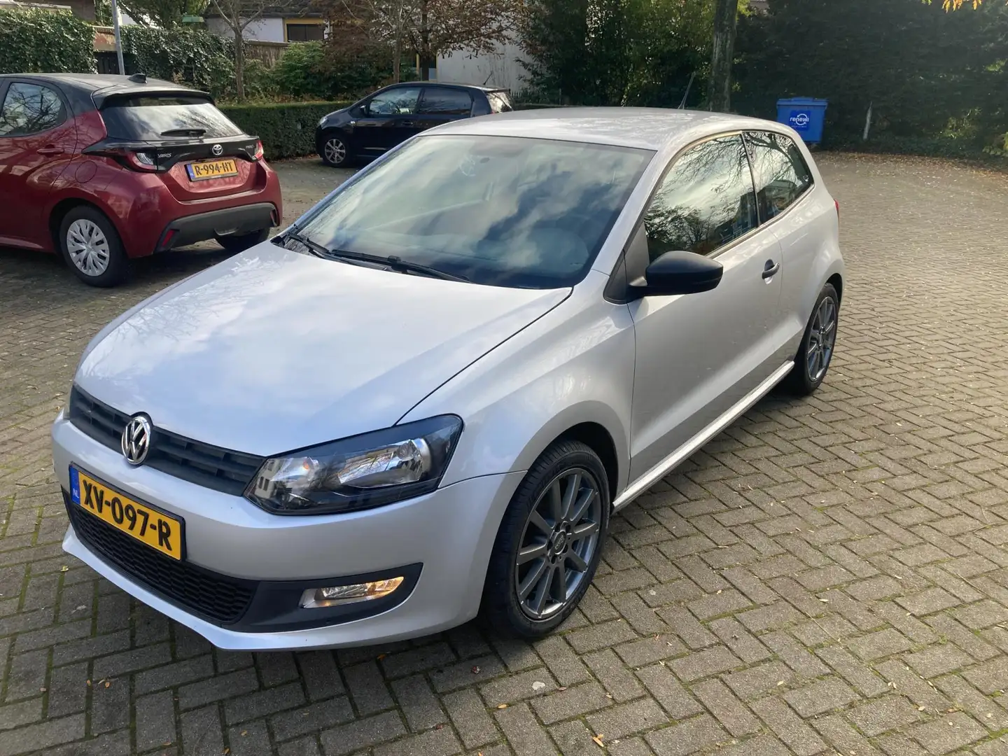 Volkswagen Polo 1.2 Easyline Grijs - 1