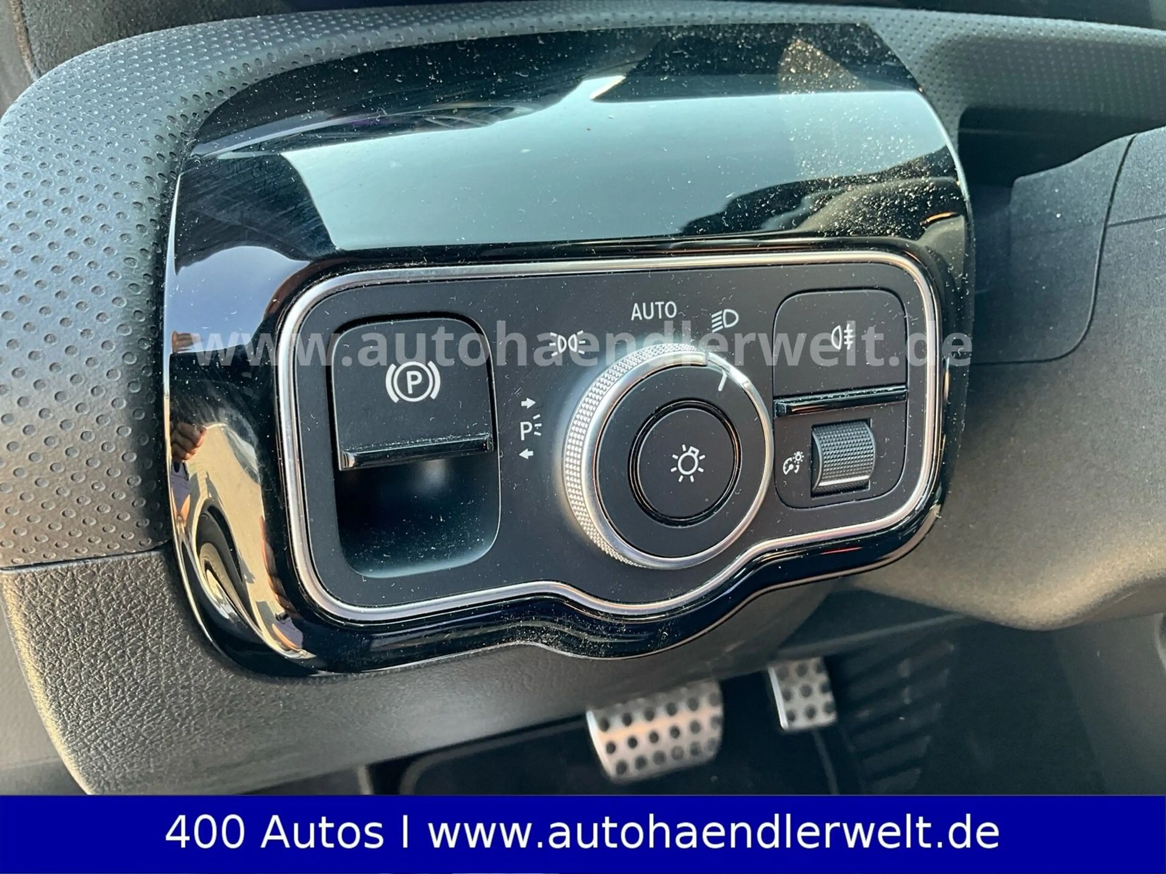 Mercedes-Benz CLA 220 d4Matic AMG Line — photo 15