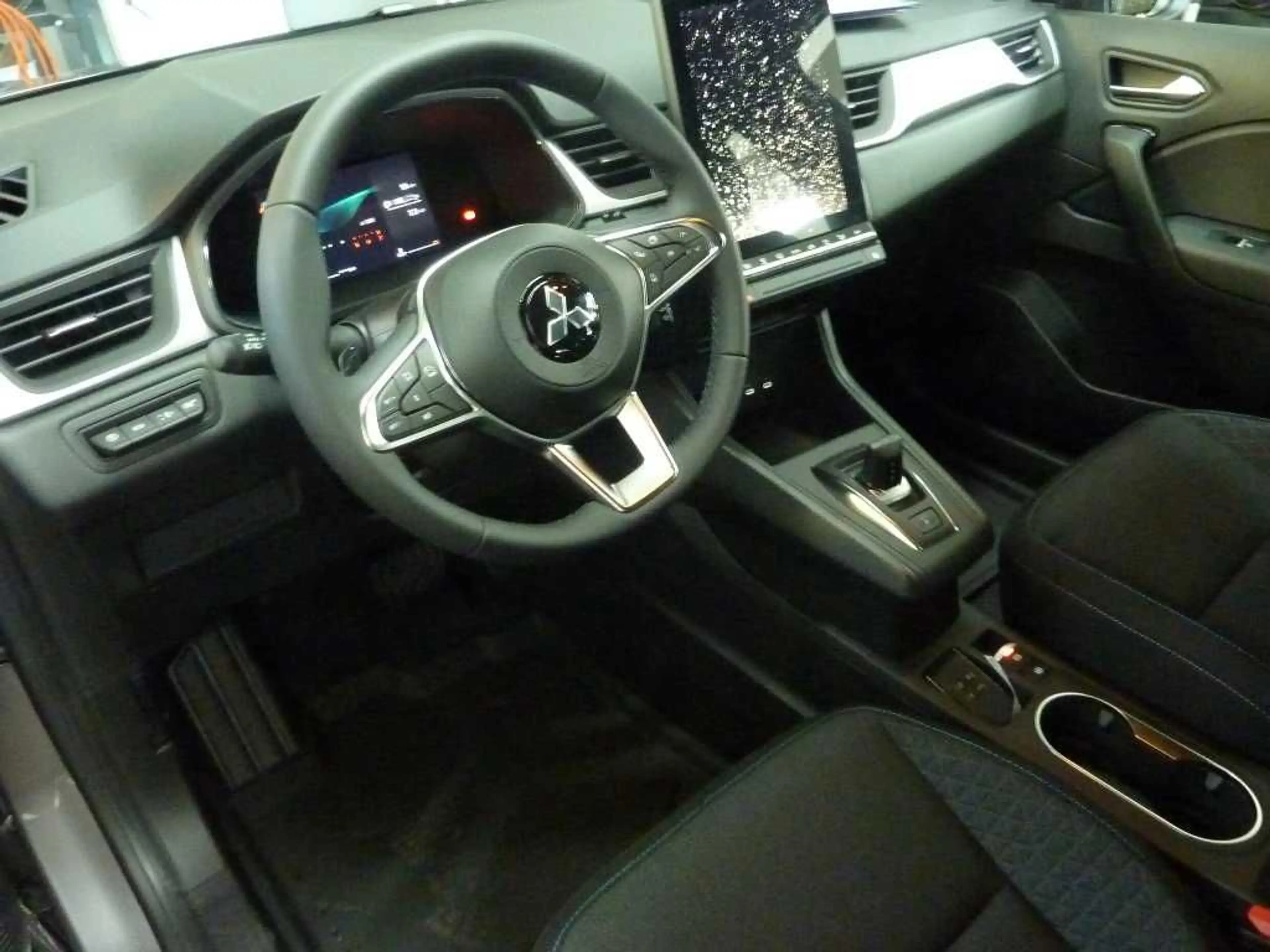 Mitsubishi Grandis Diamant PLUS 1.8 Vollhybrid 158PS — photo 10