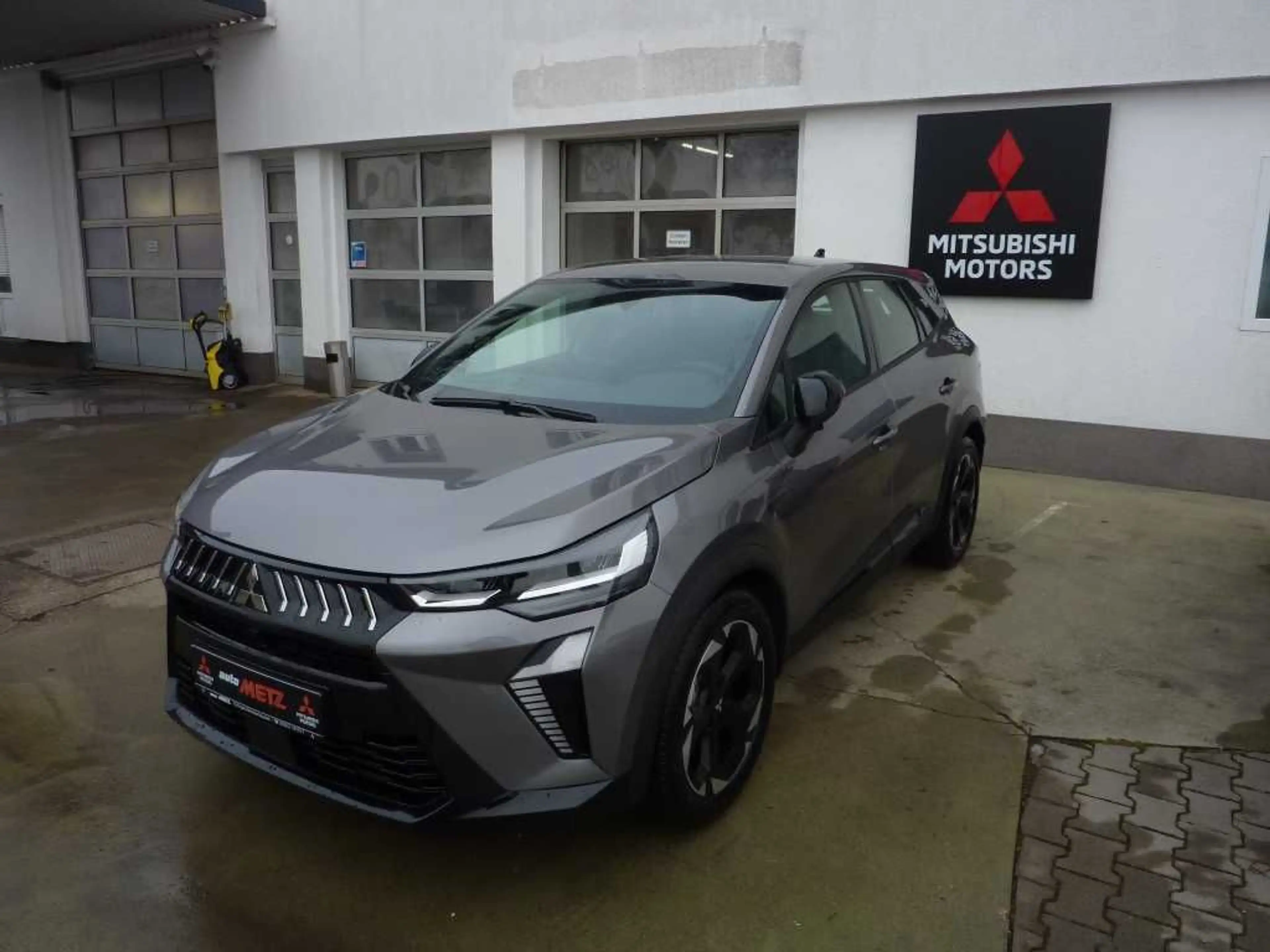 Mitsubishi Grandis Diamant PLUS 1.8 Vollhybrid 158PS — photo 2