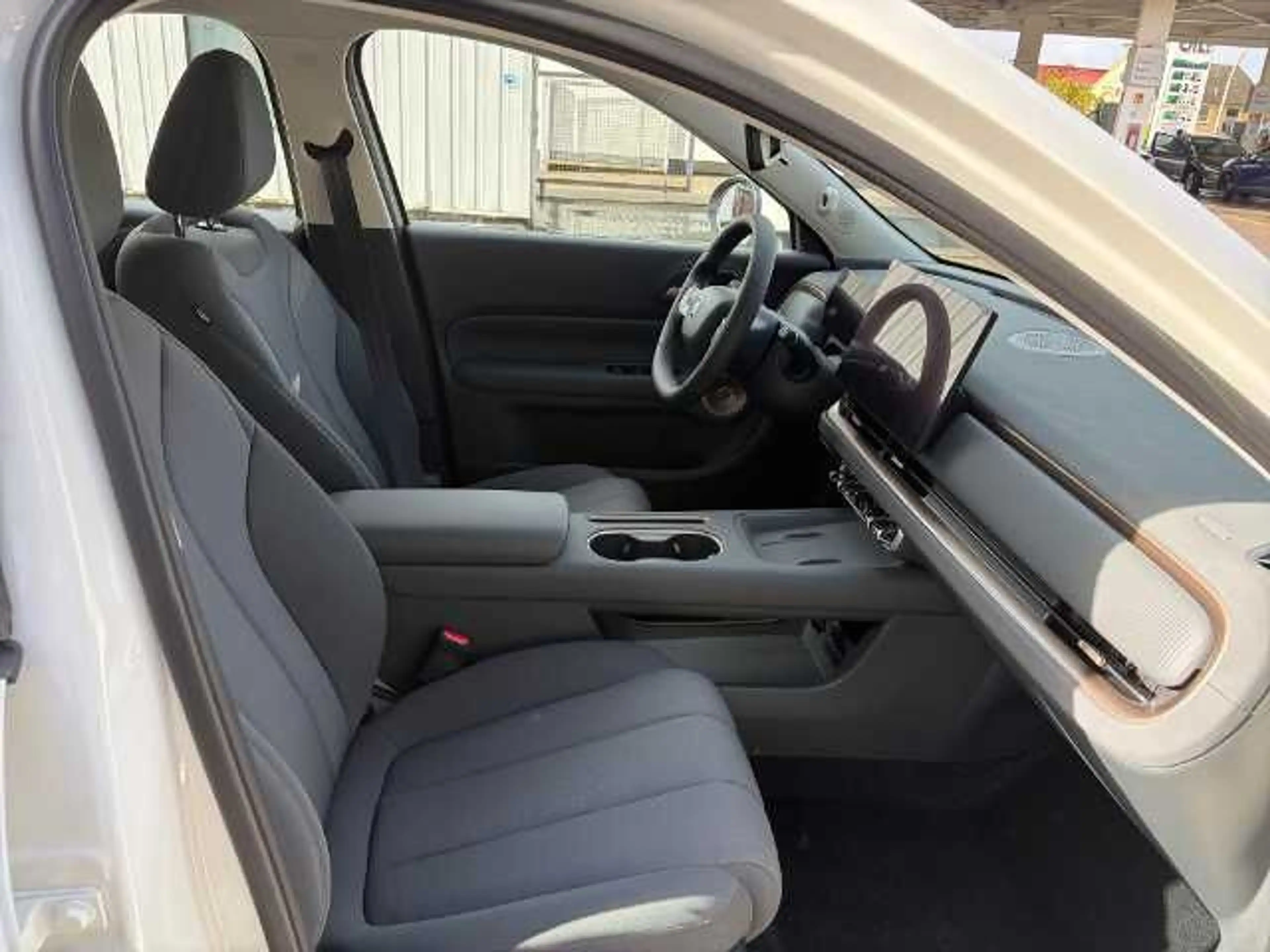 GWM Others ORA 5 SUV Premium 1.5 Turbo — photo 12