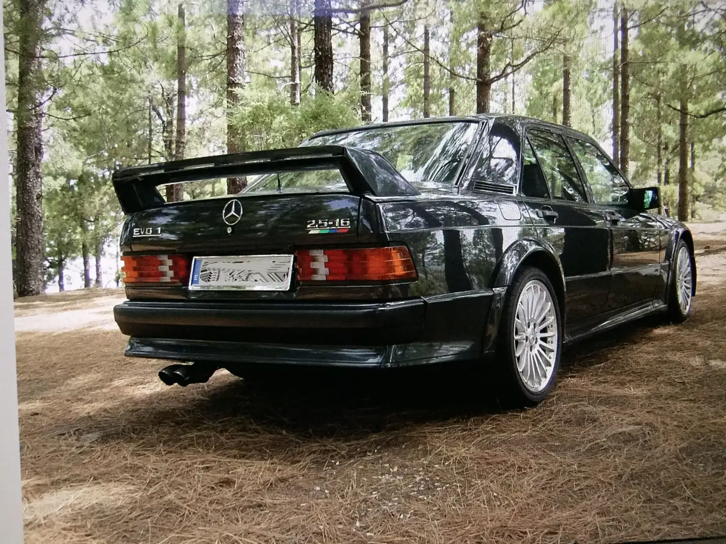 Mercedes-Benz 190 190E 2.5-16 Negro - 2