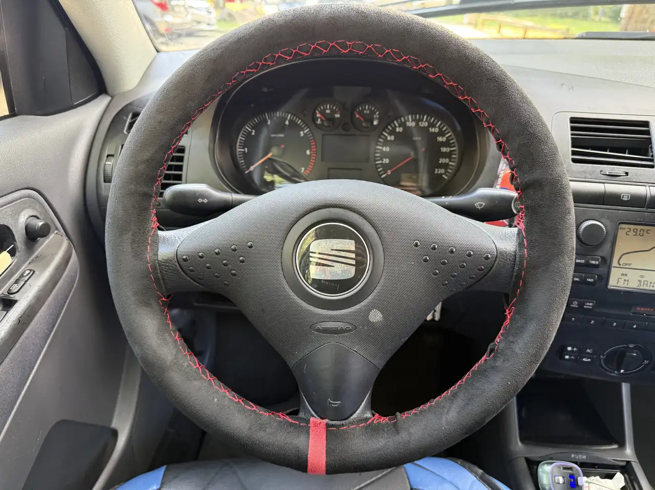 SEAT Ibiza 1.4 Select, foto 8