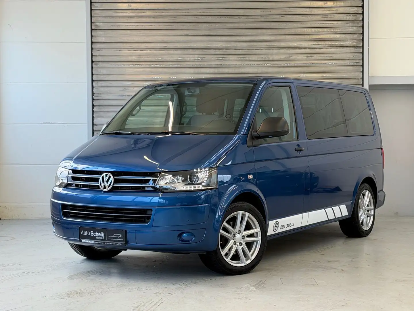 Volkswagen T5 Multivan *7-Sitzer*Bi-Xenon*SHZ*AHK*Standhzg* Blau - 1