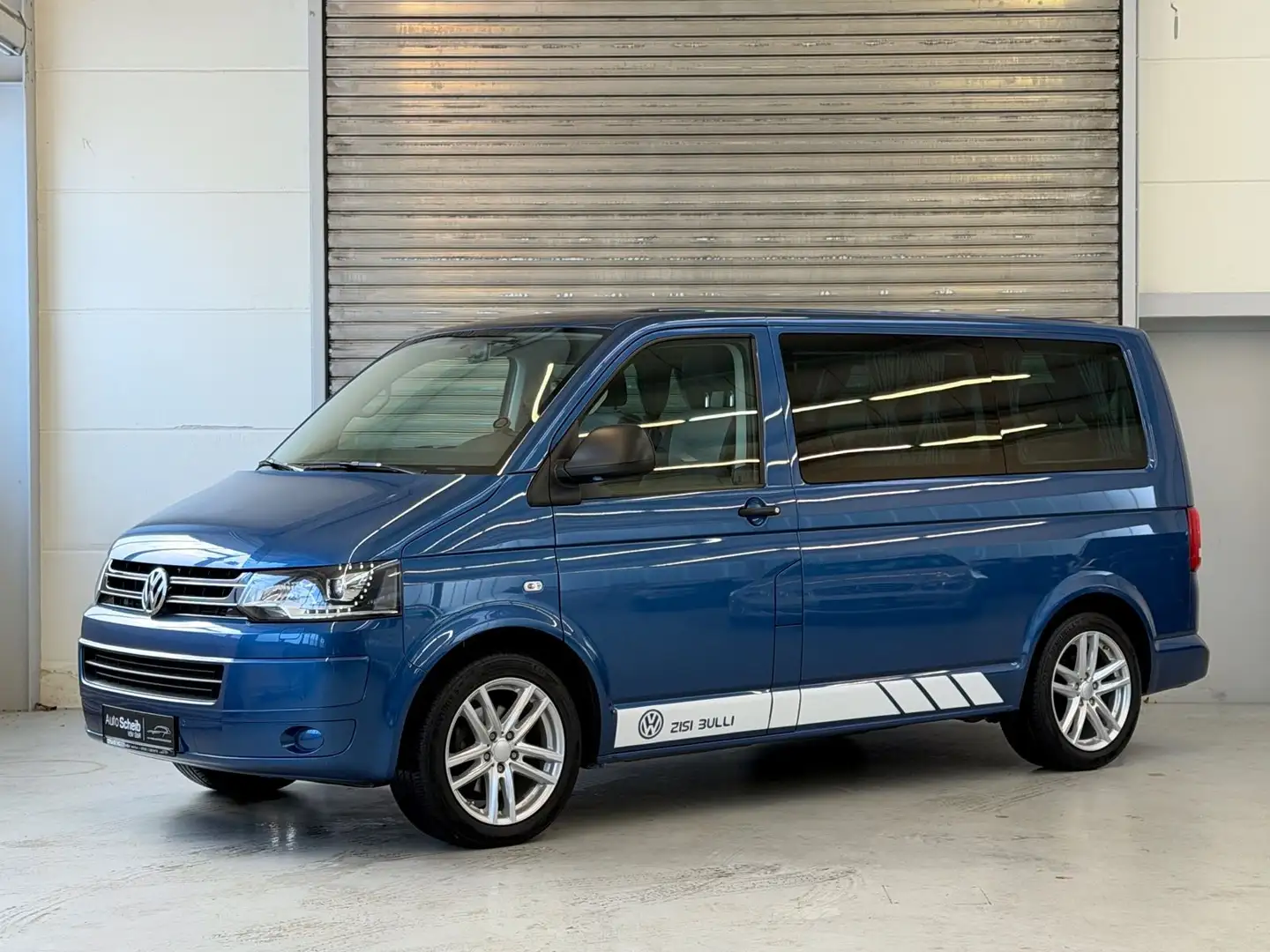 Volkswagen T5 Multivan *7-Sitzer*Bi-Xenon*SHZ*AHK*Standhzg* Blau - 2
